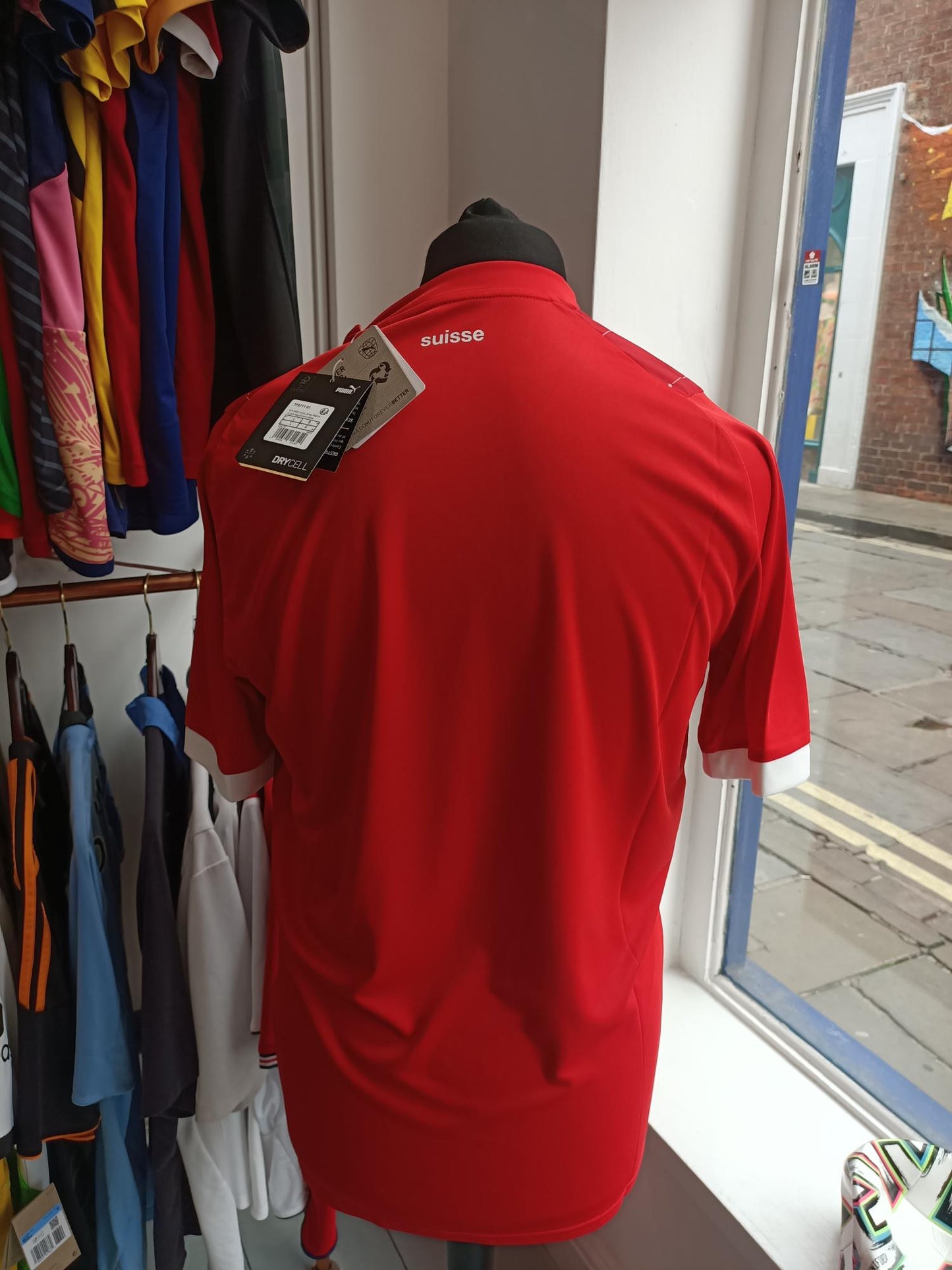 Switzerland 2024 Home shirt BNWT (Large)