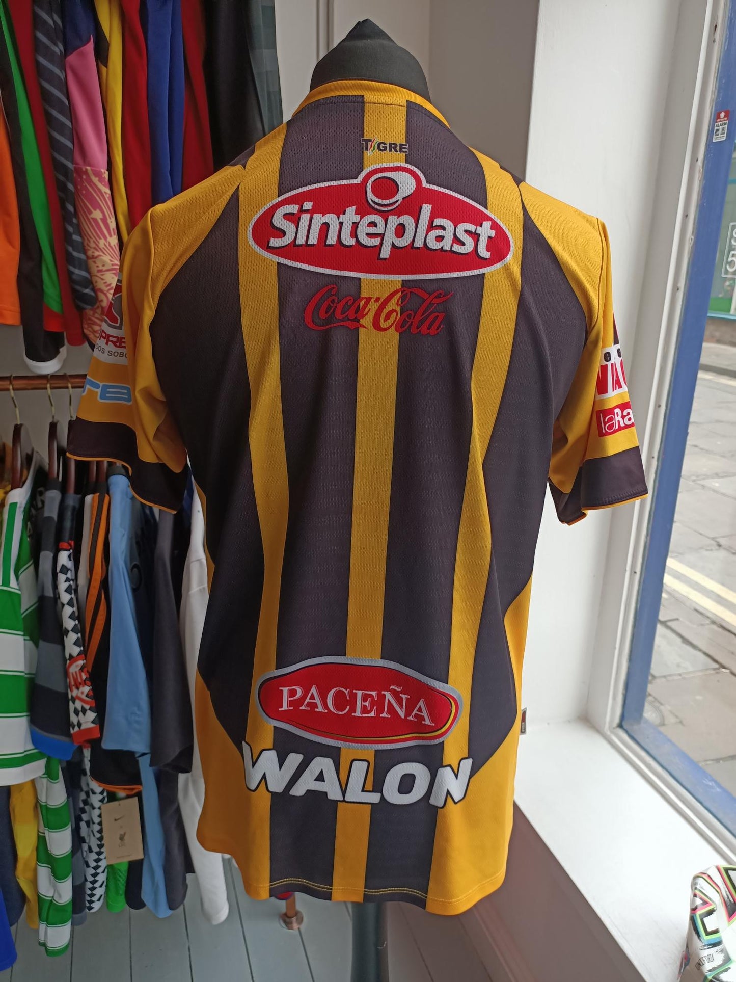 The Strongest 2016 Home (Medium)
