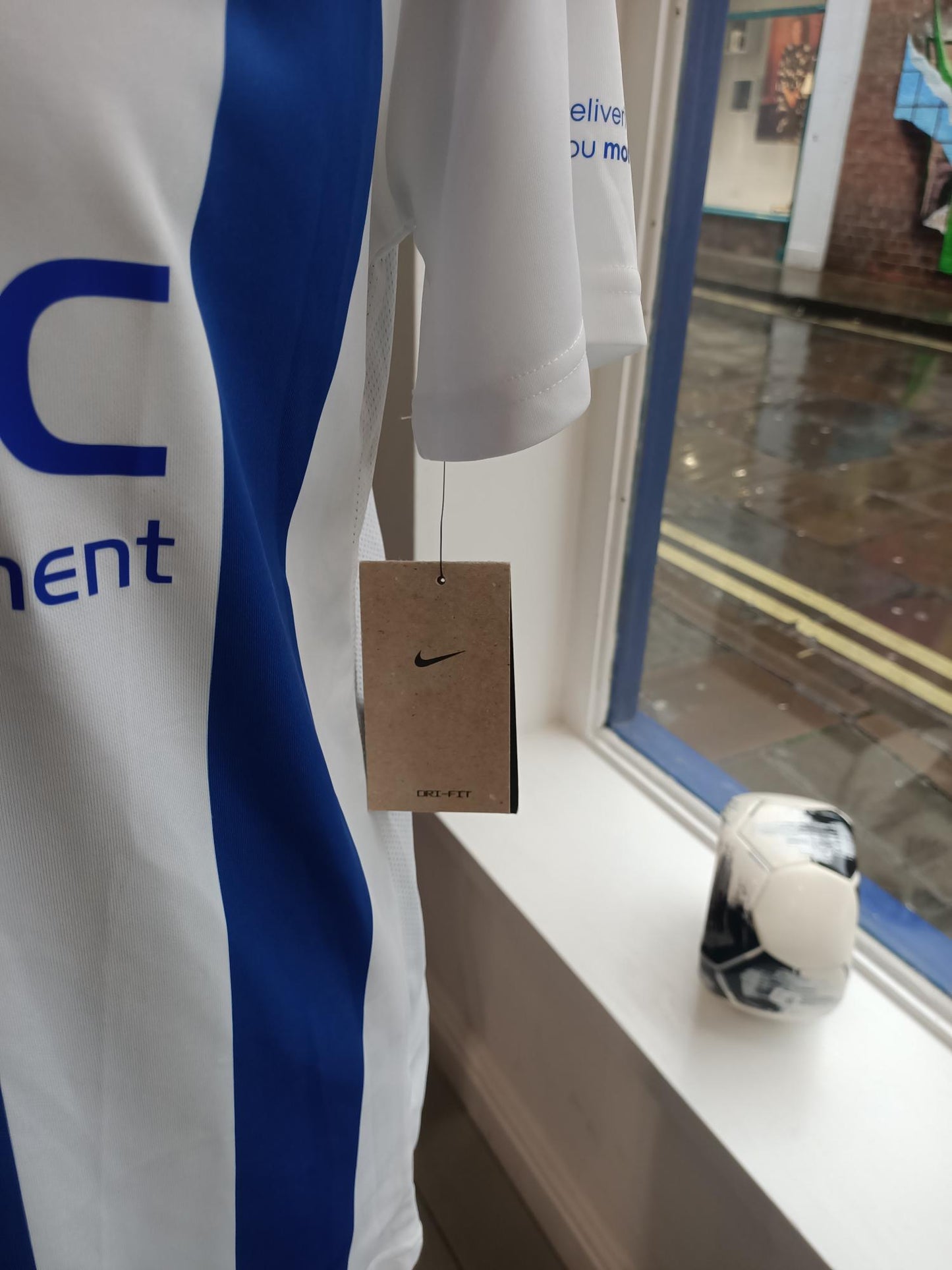 Coleraine 23/24 Home Shirt BNWT (Large)