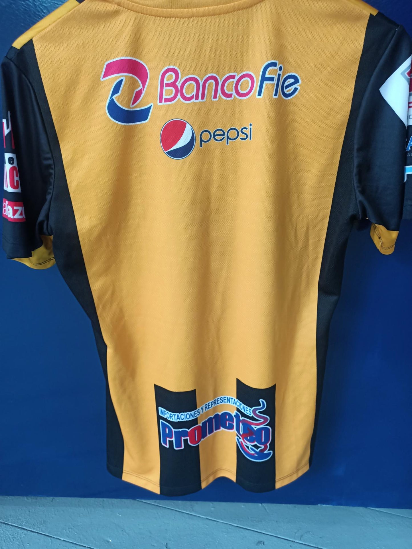 The Strongest 2017 Home Shirt (Small)