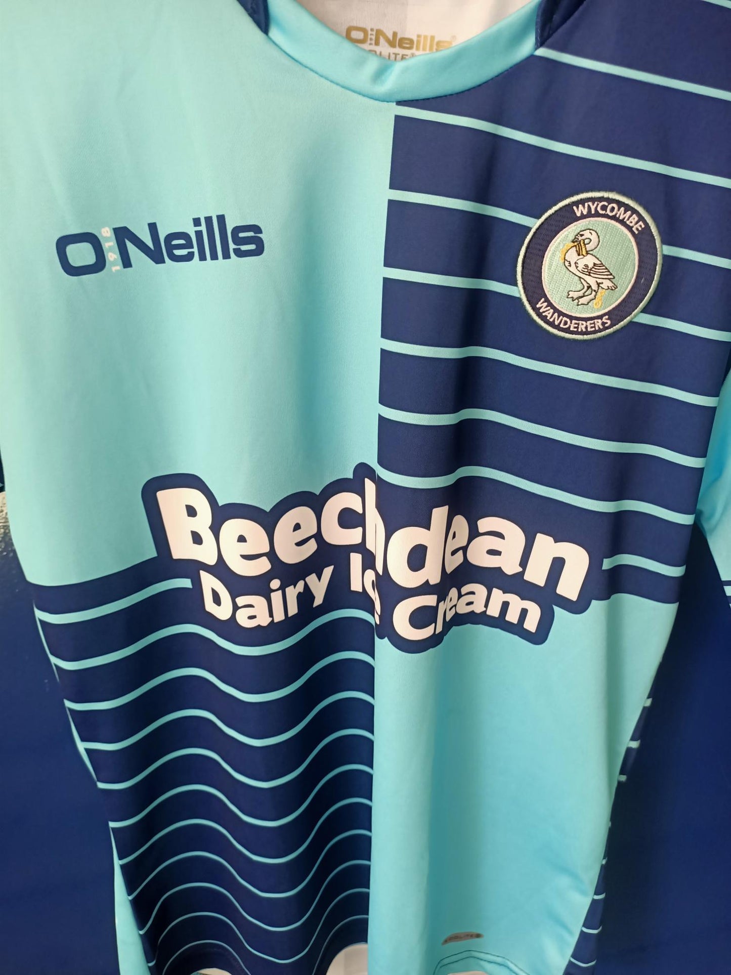 Wycombe Wanderers 2016-2017 Home Shirt