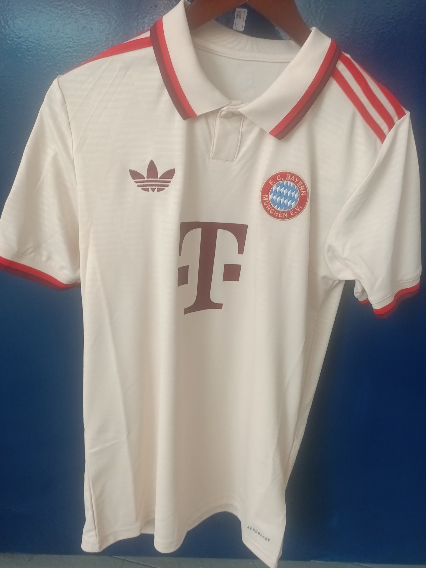 Bayern München 2024-2025 Third Shirt BNWT
