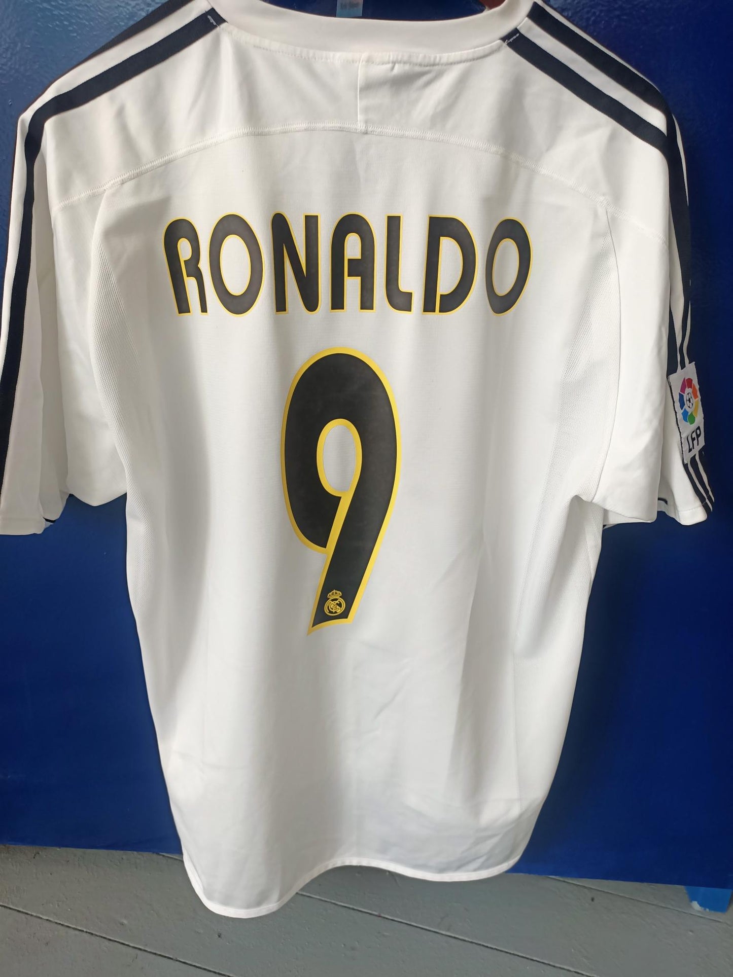 Real Madrid 2003-2004 Home Shirt