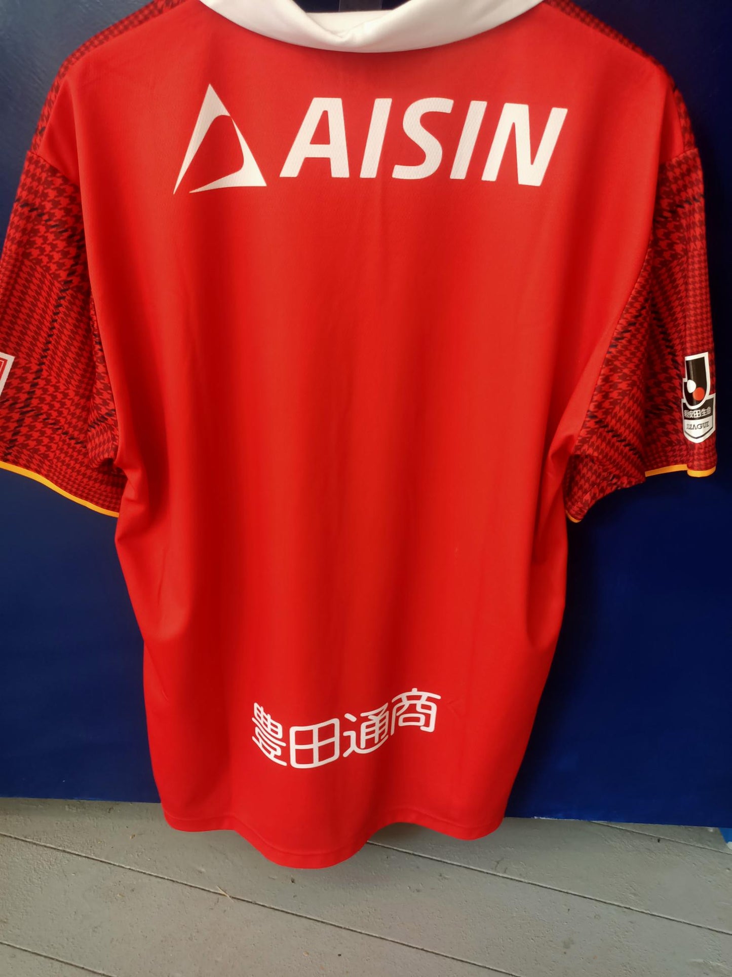Nagoya Grampus 2017 Home Shirt