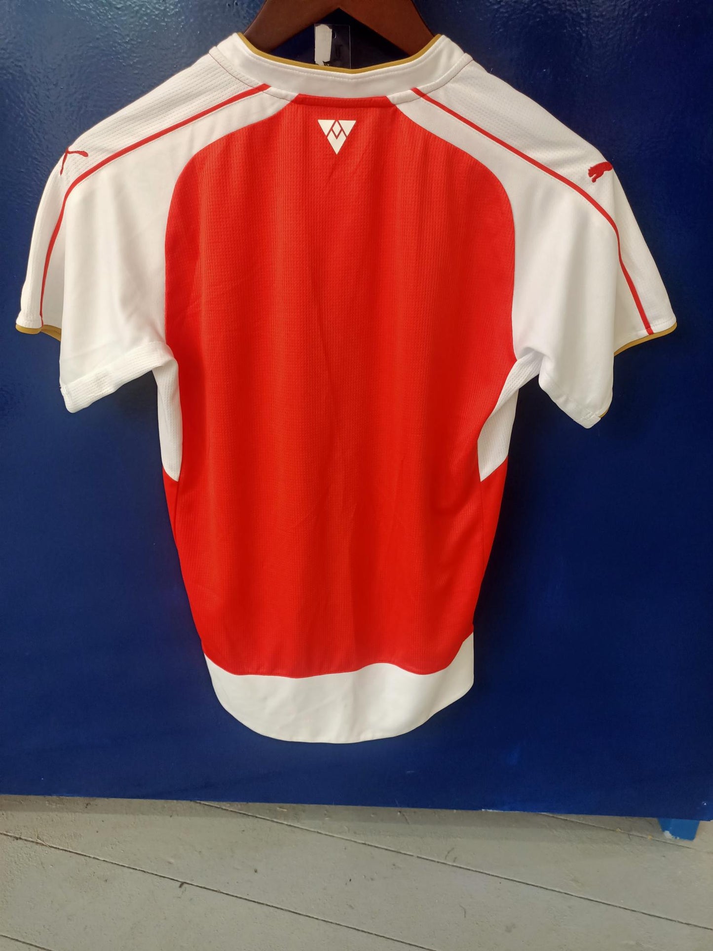Arsenal 2015-2016 Home Shirt (Youth Large)