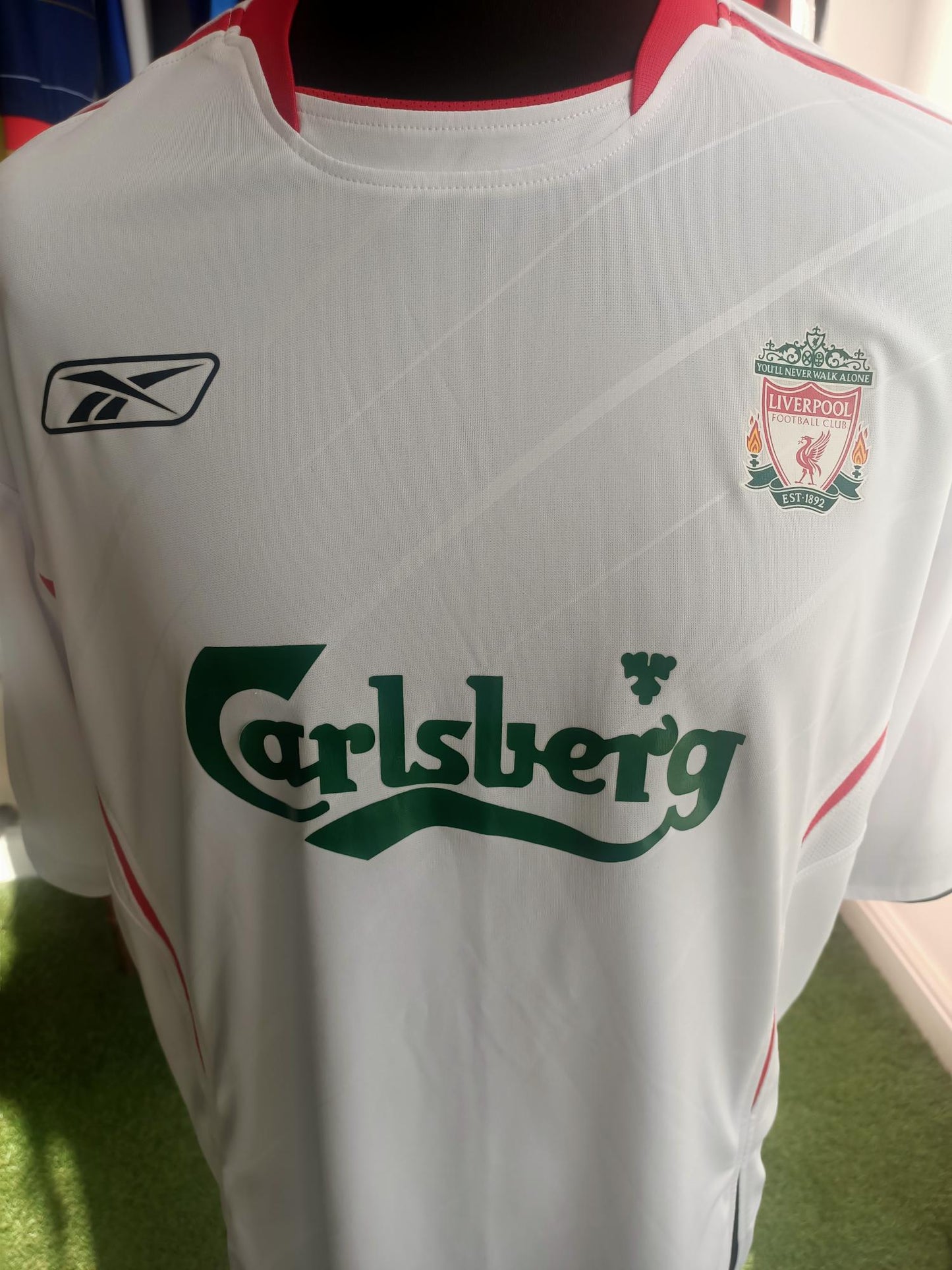 Liverpool 2005-2006 Away Shirt Alonso