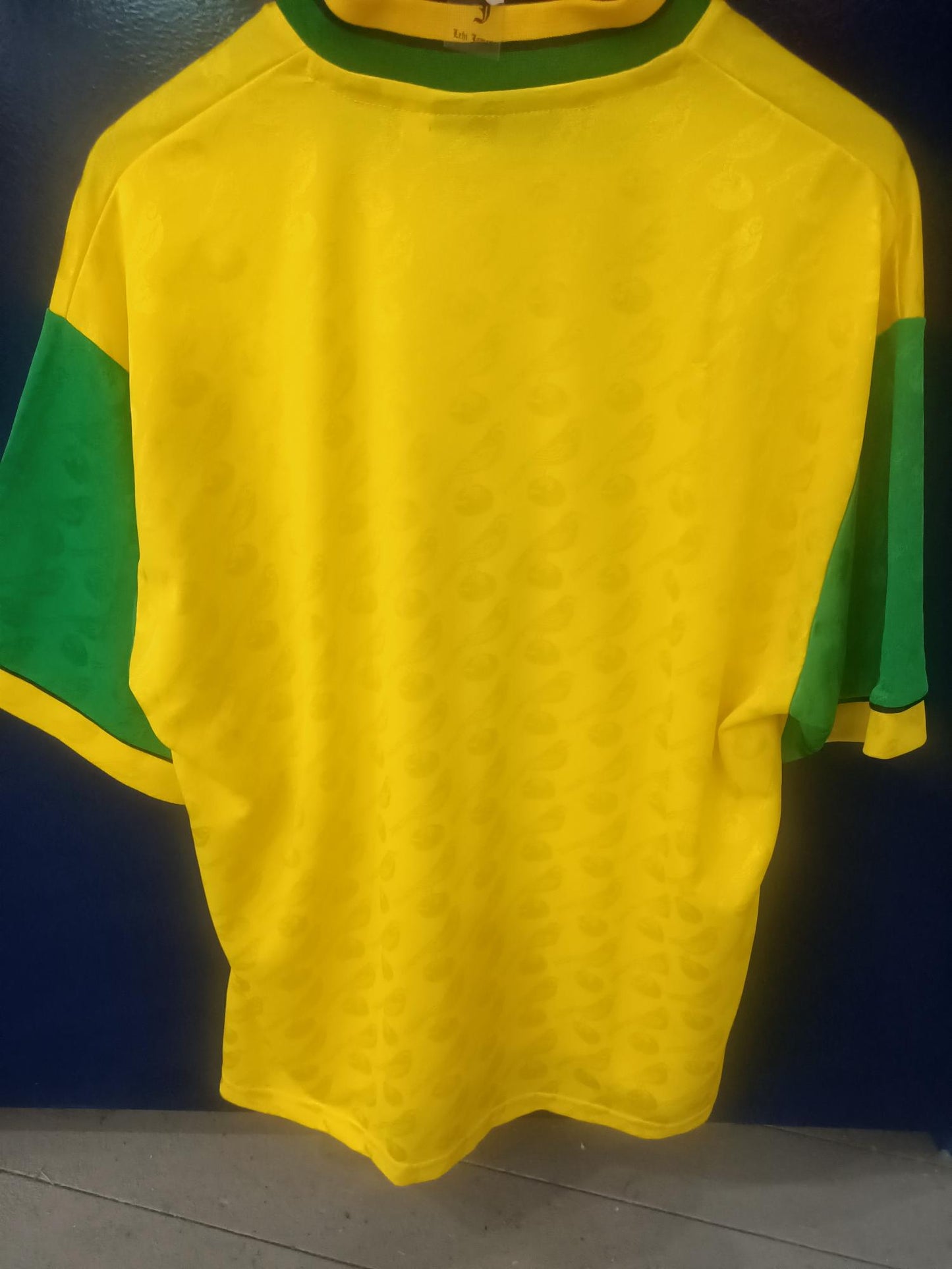 Norwich City 1996-1997 Home Shirt