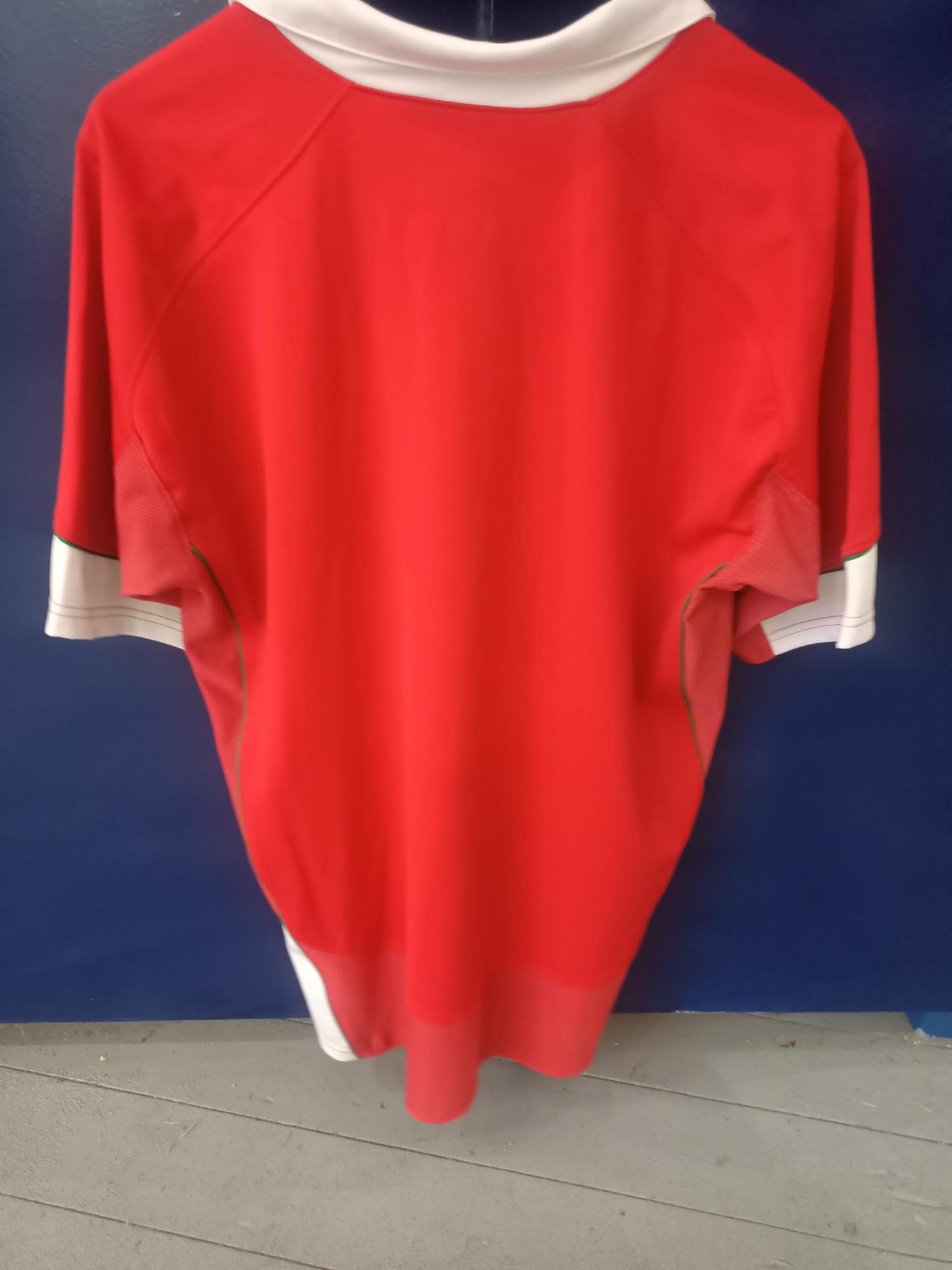 Wales 2008 Home Rugby Shirt (XL)