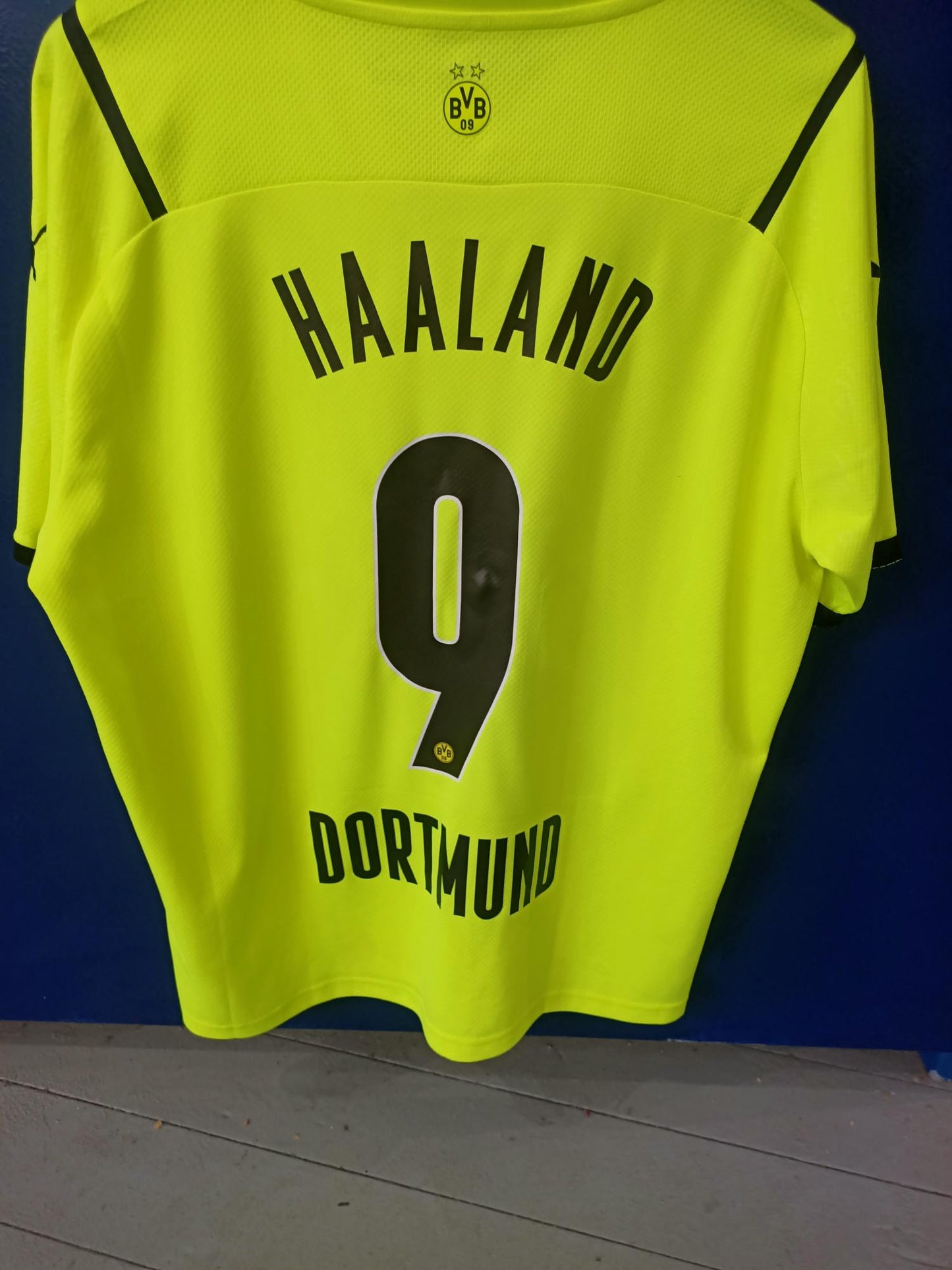 Borussia Dortmund 2021-2022 Cup Shirt