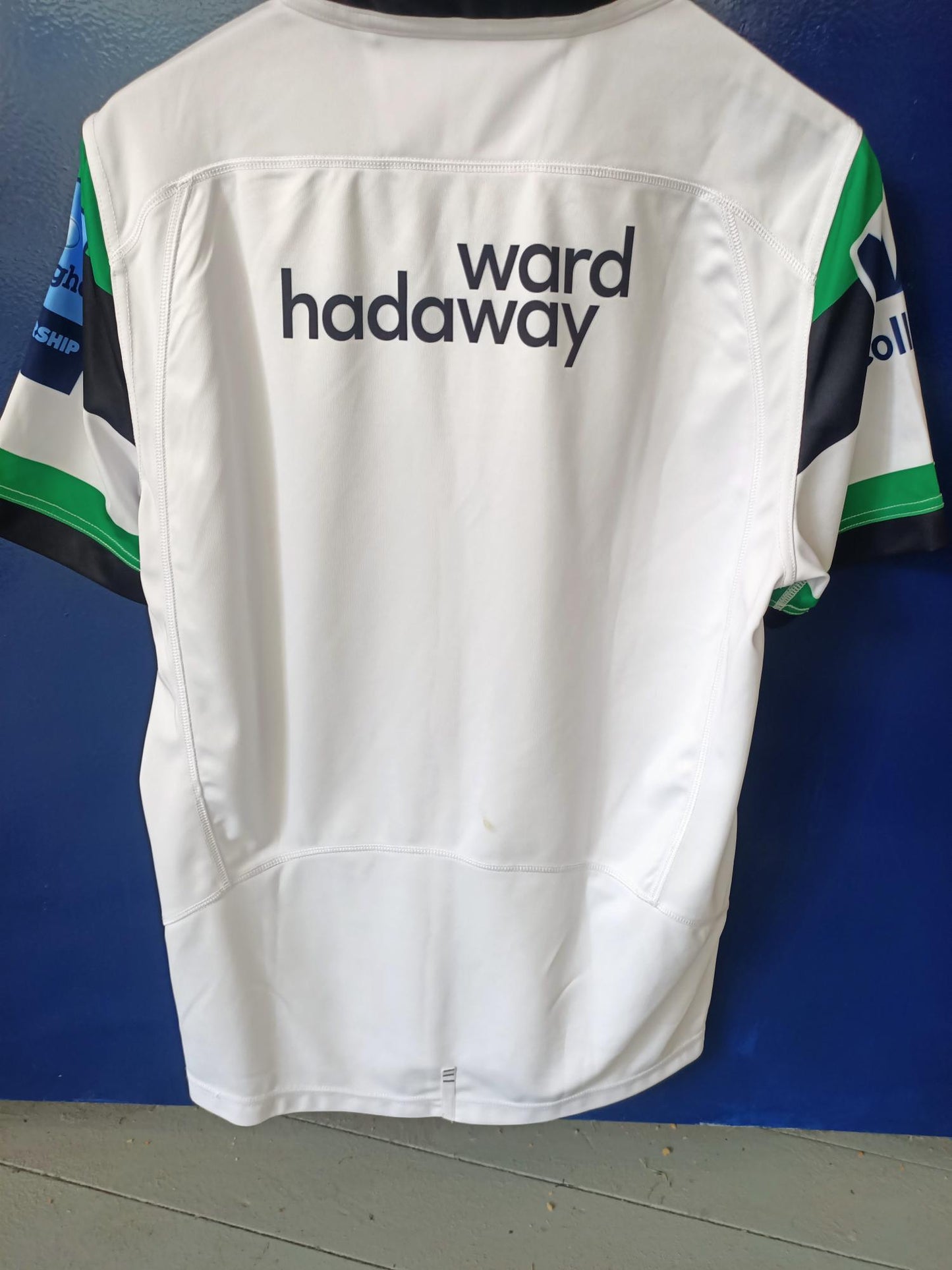 Newcastle Falcons 2020/2021 Away Shirt (Medium)