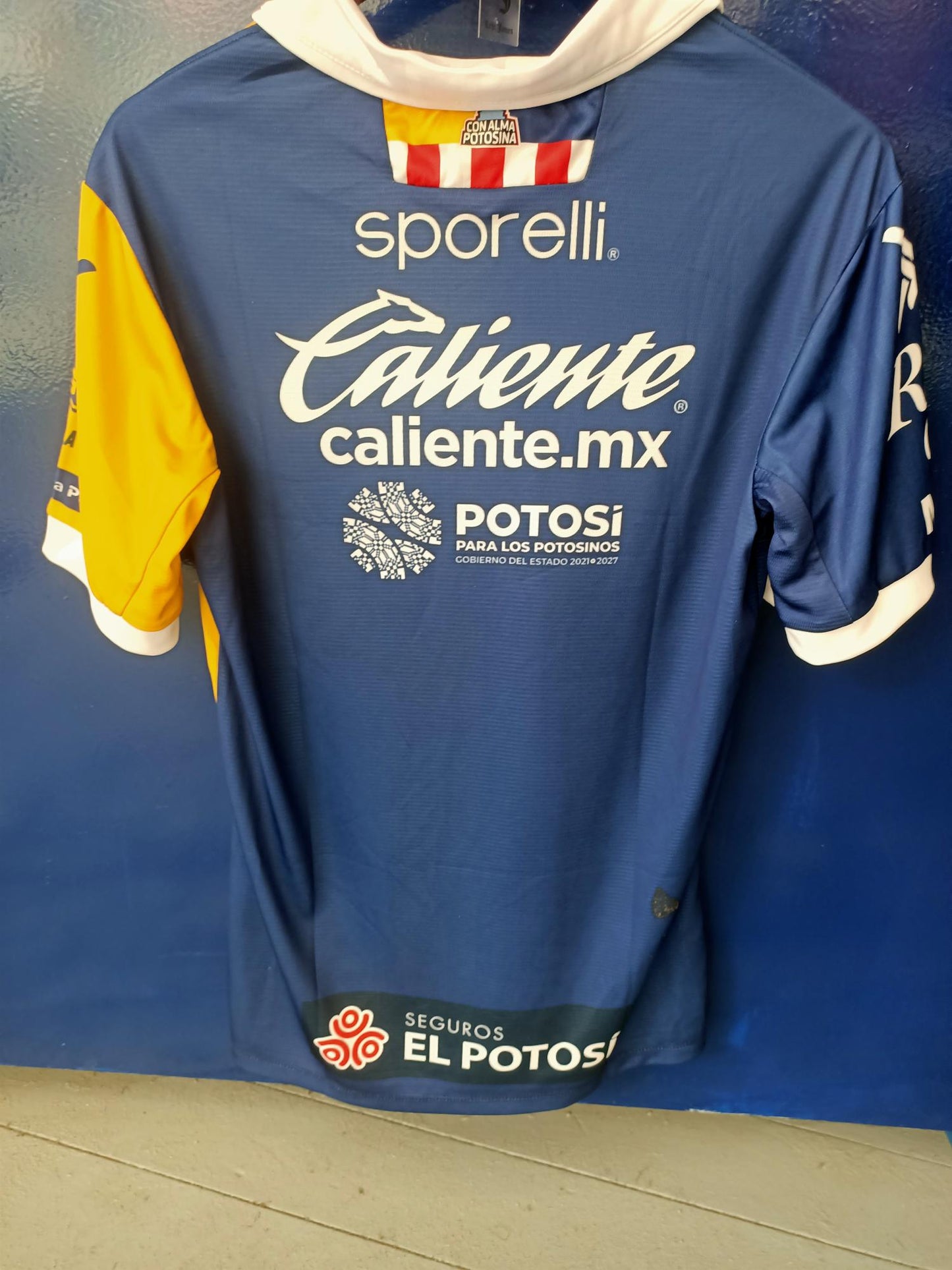 Atlético San Luis 2024-2025 away shirt (small)