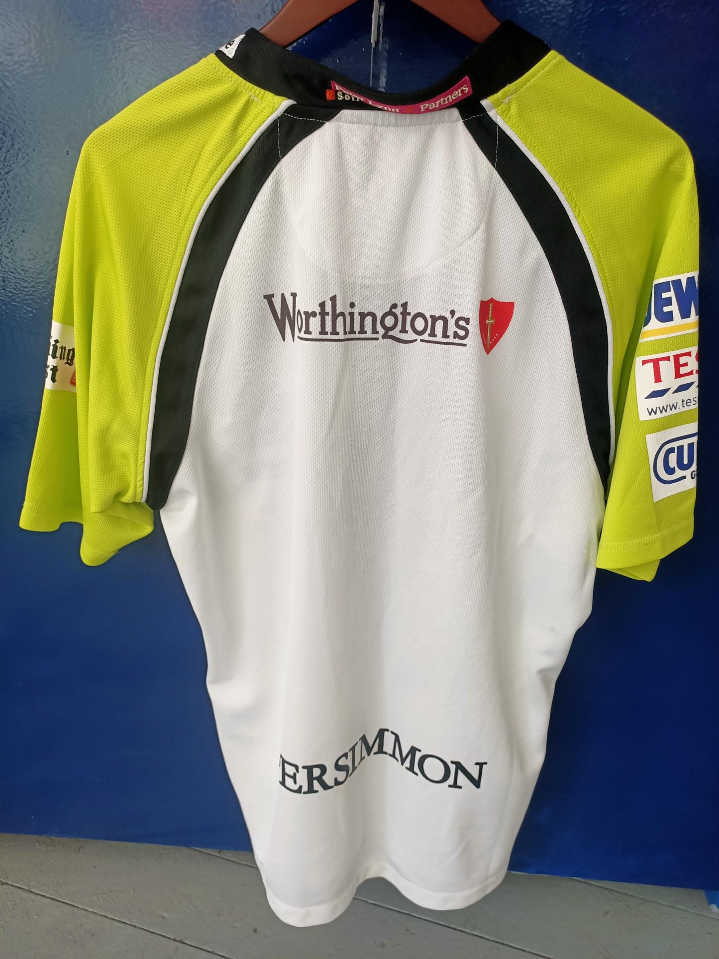 Ospreys 2012-2013 Away Shirt (Medium)