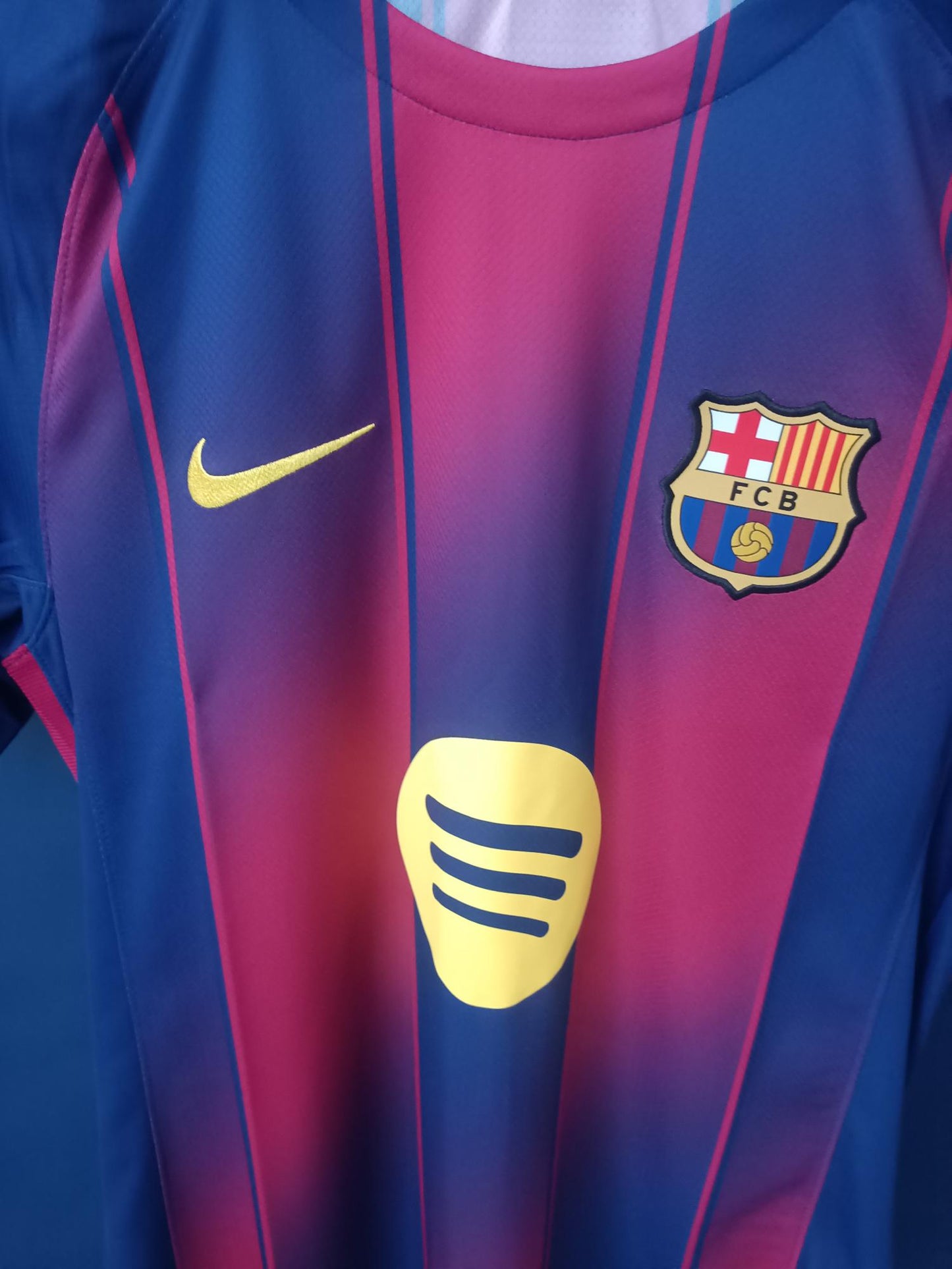 Barcelona 2025/2026 Home Shirt (Small)