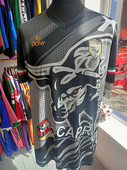 Toros FC (Xtra Large) BNWT
