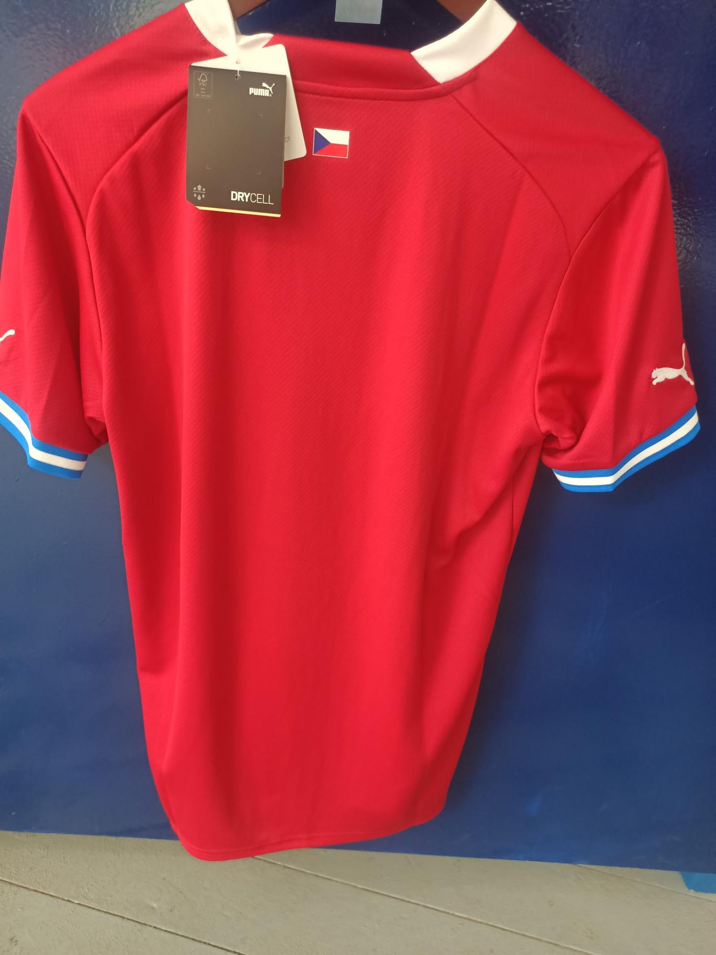 Czech Republic 2022 BNWT (Small)