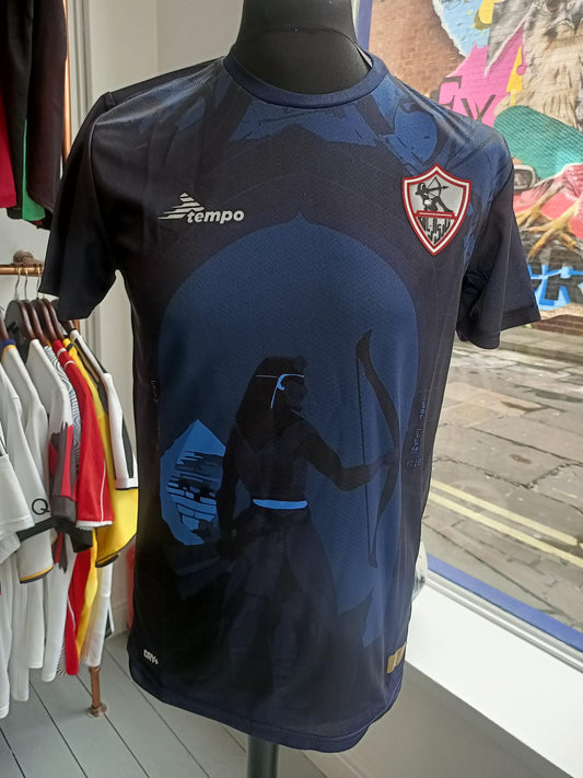 Zamalek 23/24 away shirt (Medium)