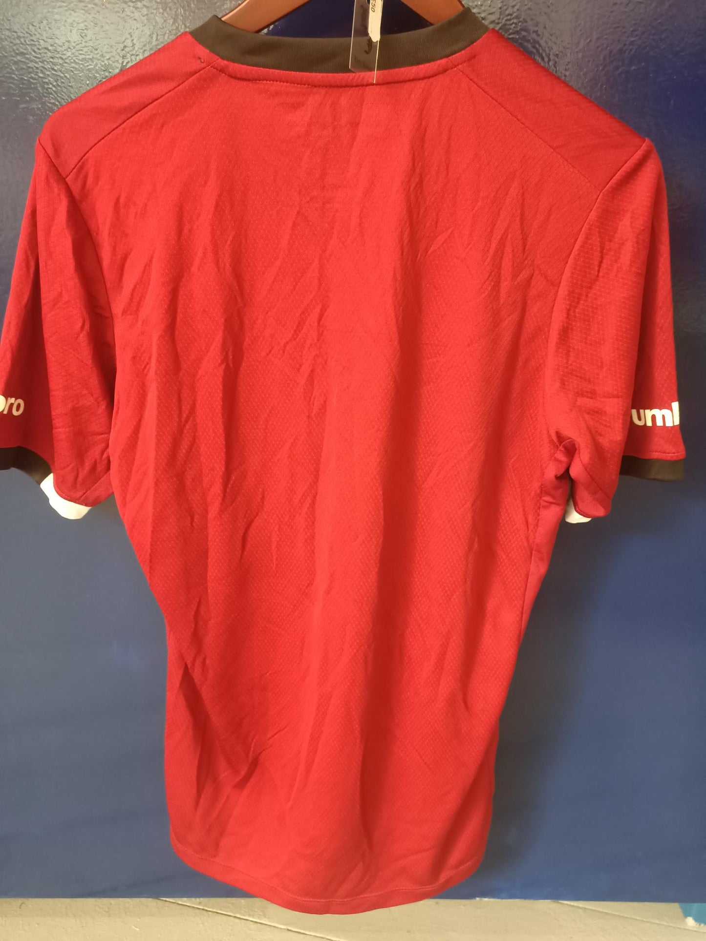 FC Nurnberg 2016/2017 Home Shirt (Small)