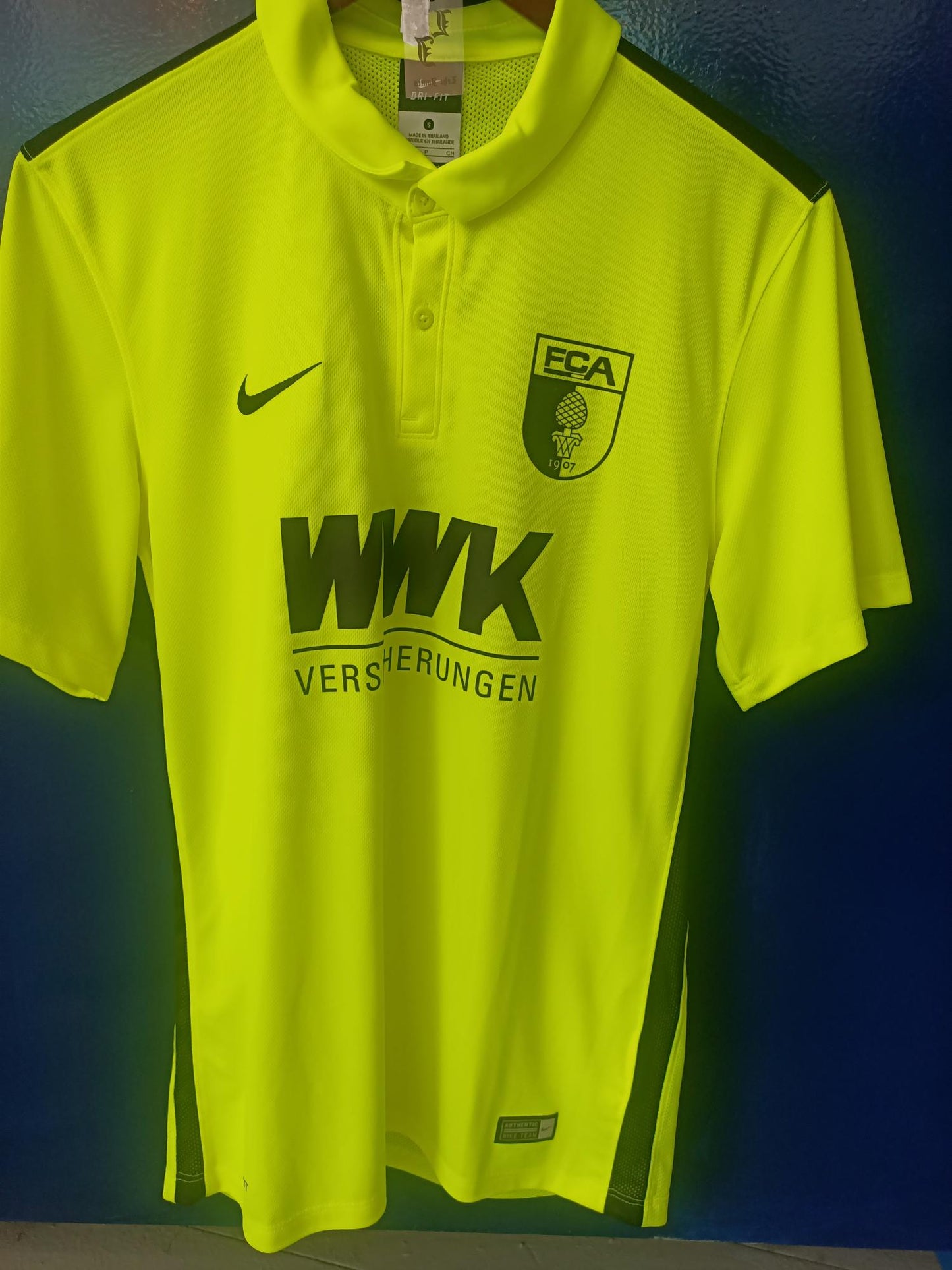 FC Augsburg 2016-2017 Third Shirt BNWT