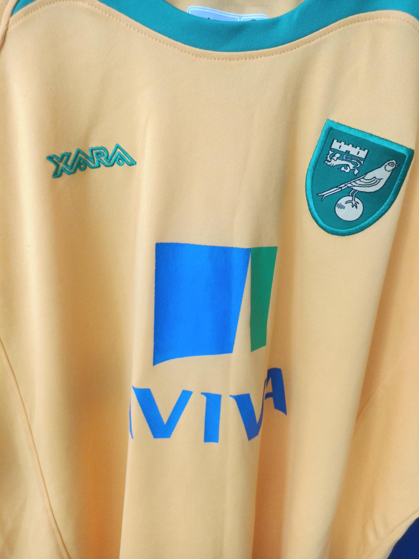 Norwich City 2009-2010 Home Shirt