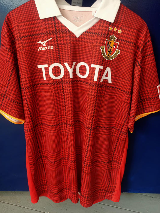 Nagoya Grampus 2017 Home Shirt
