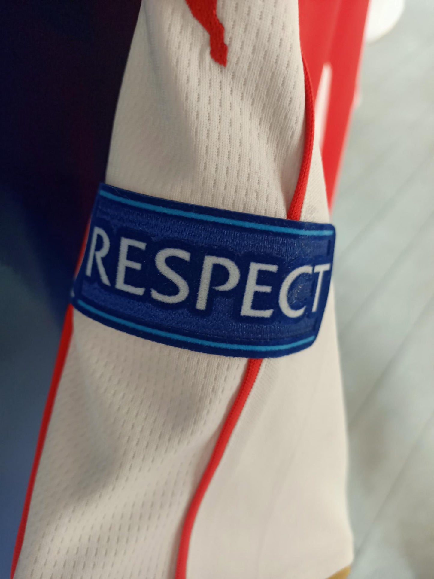 Arsenal 2015-2016 Home Shirt Ozil