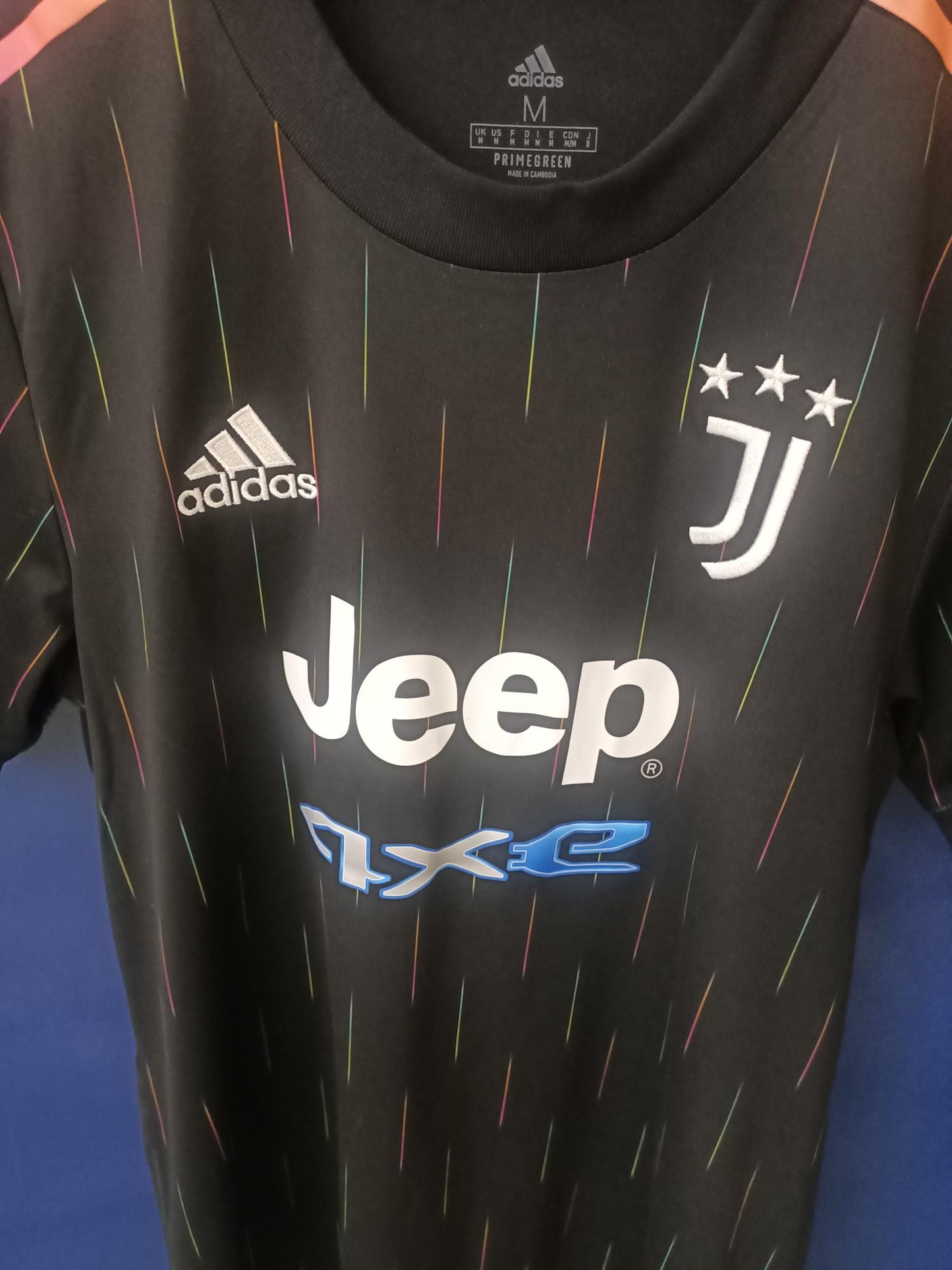 Juventus 2021-2022 Away Shirt
