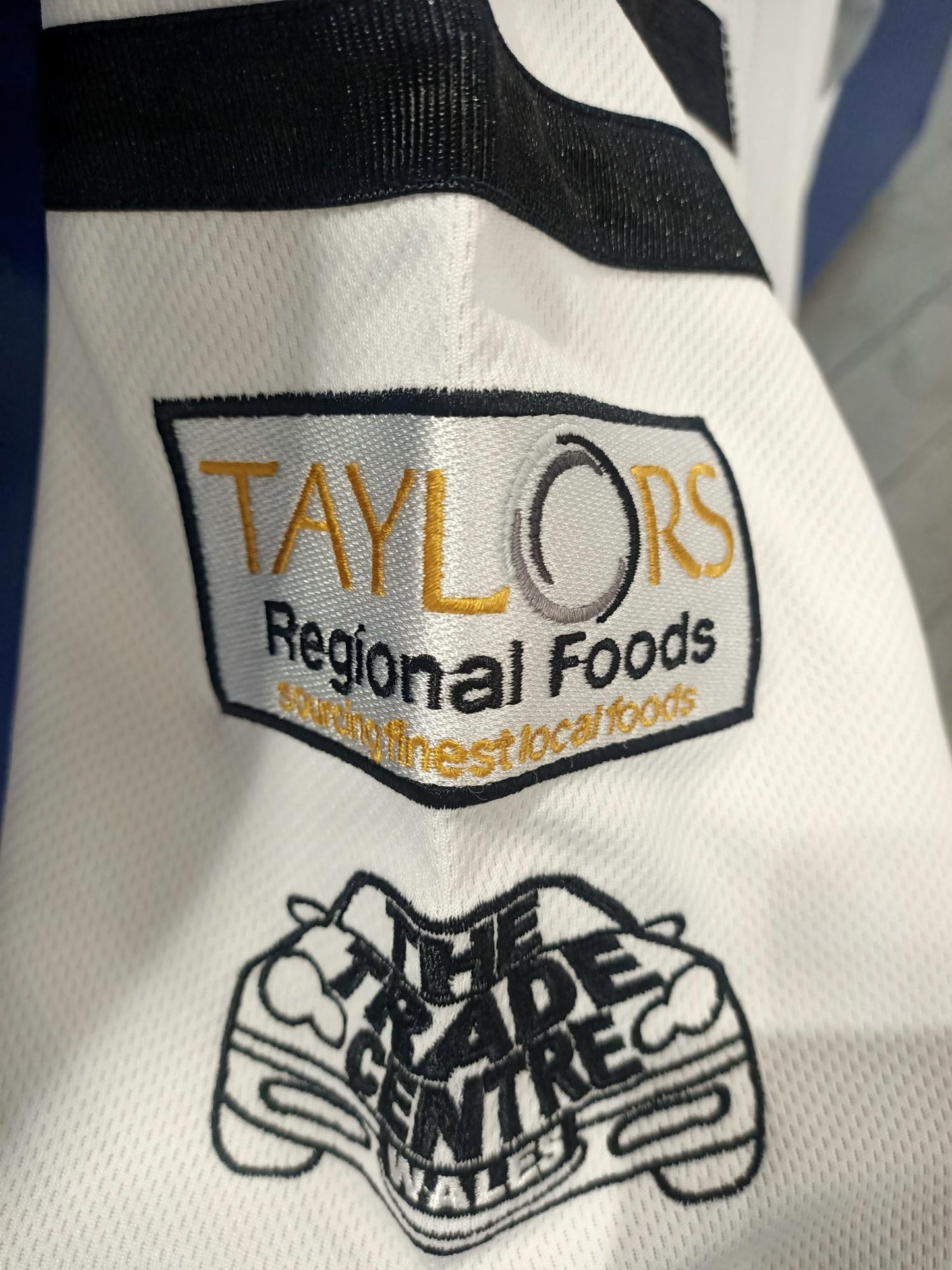 Ospreys 2007-2008 Away Shirt (Large)