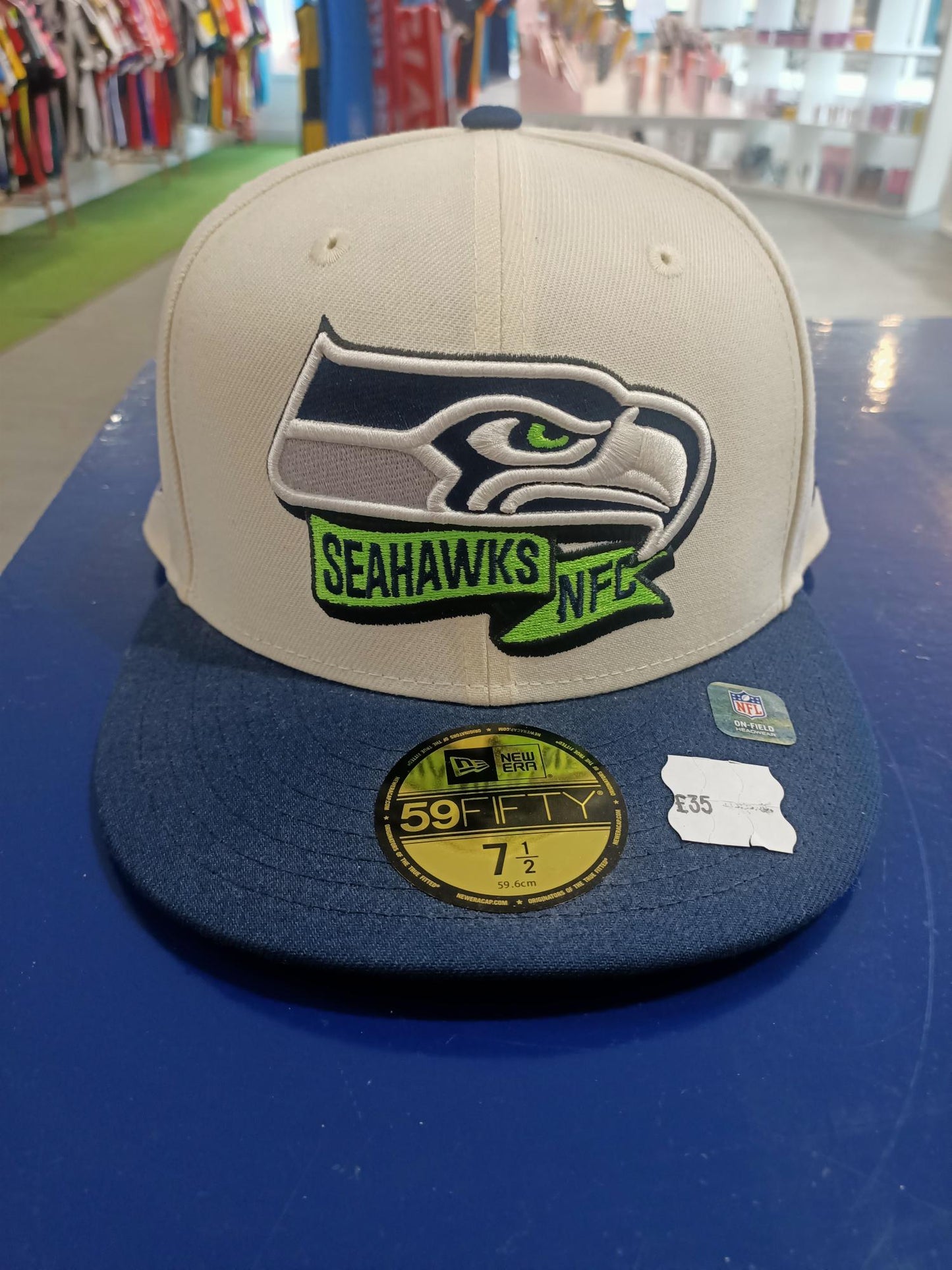 Seattle Seahawks Fitted Cap 7 1/2