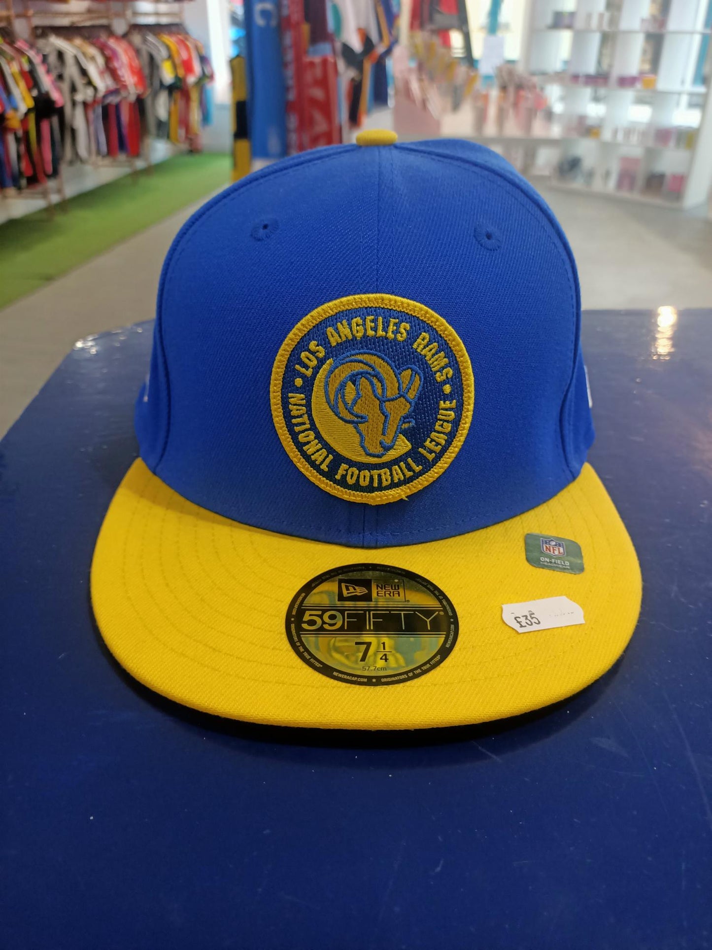 LA Rams Fitted Cap 7 1/4
