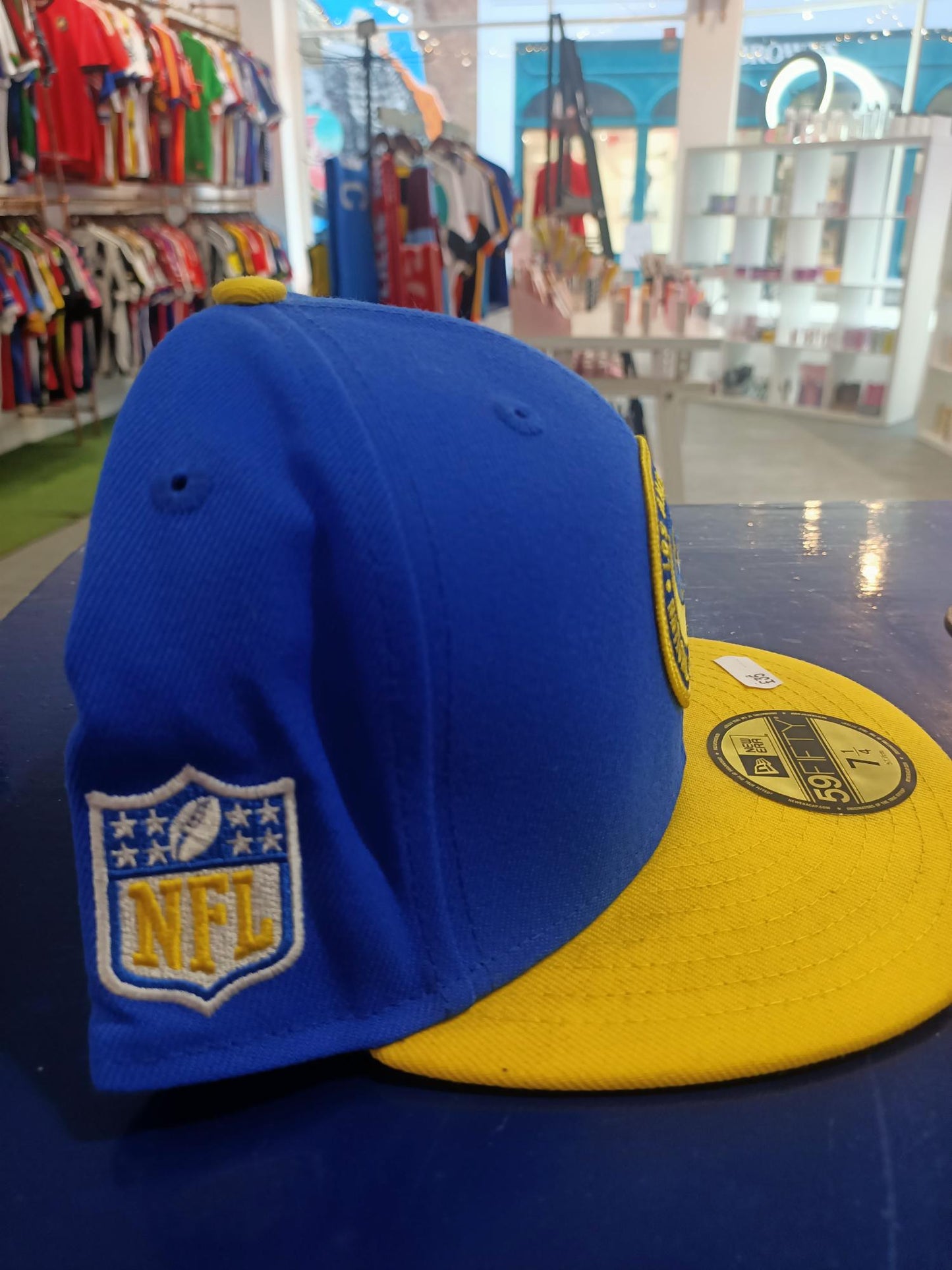 LA Rams Fitted Cap 7 1/4