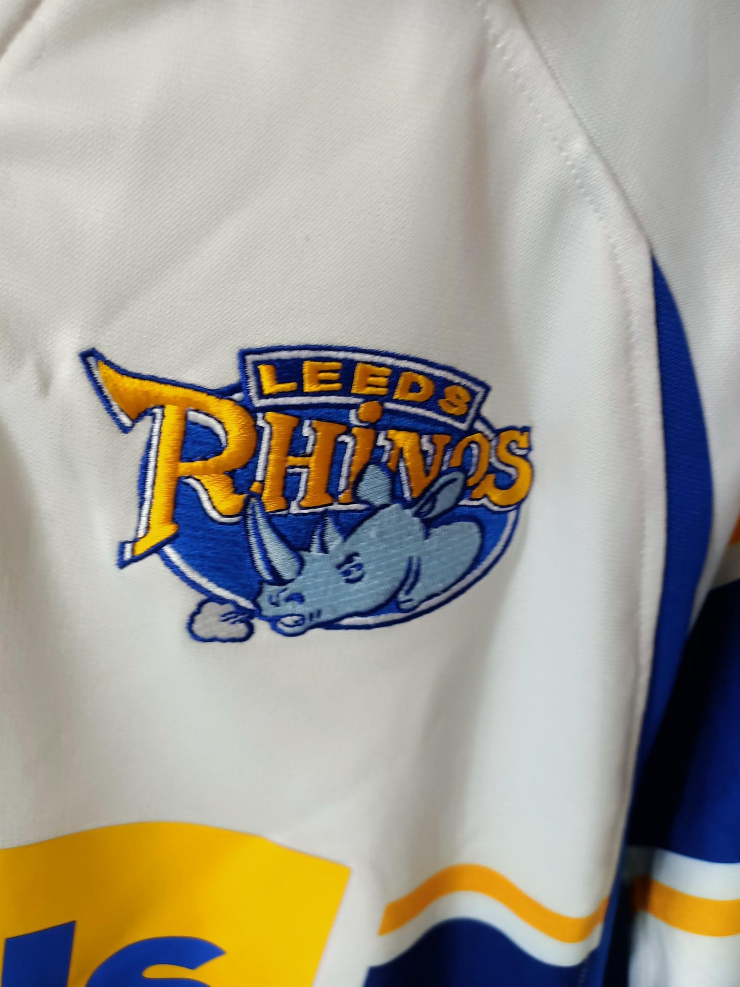 Leeds Rhinos 2007 Rugby away shirt (Small)