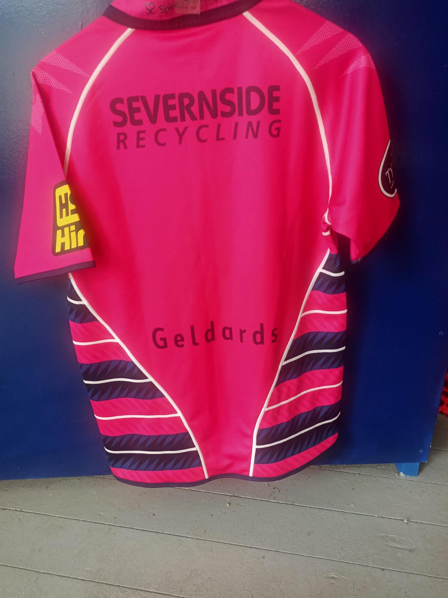 Cardiff Blues Rugby Shirt 2010/2011 Away shirt (Large)