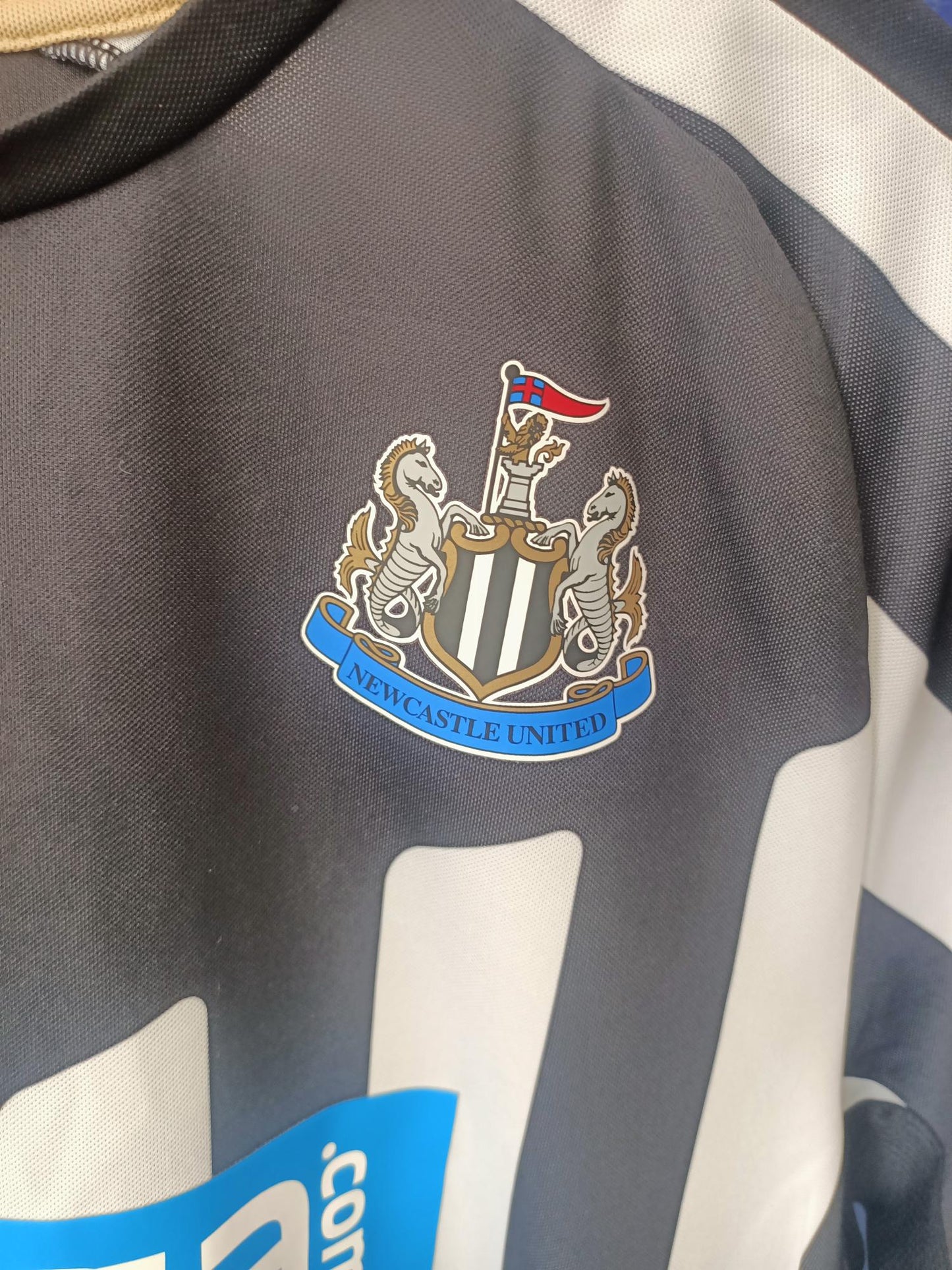 Newcastle United 2014-2015 Home Shirt (small)