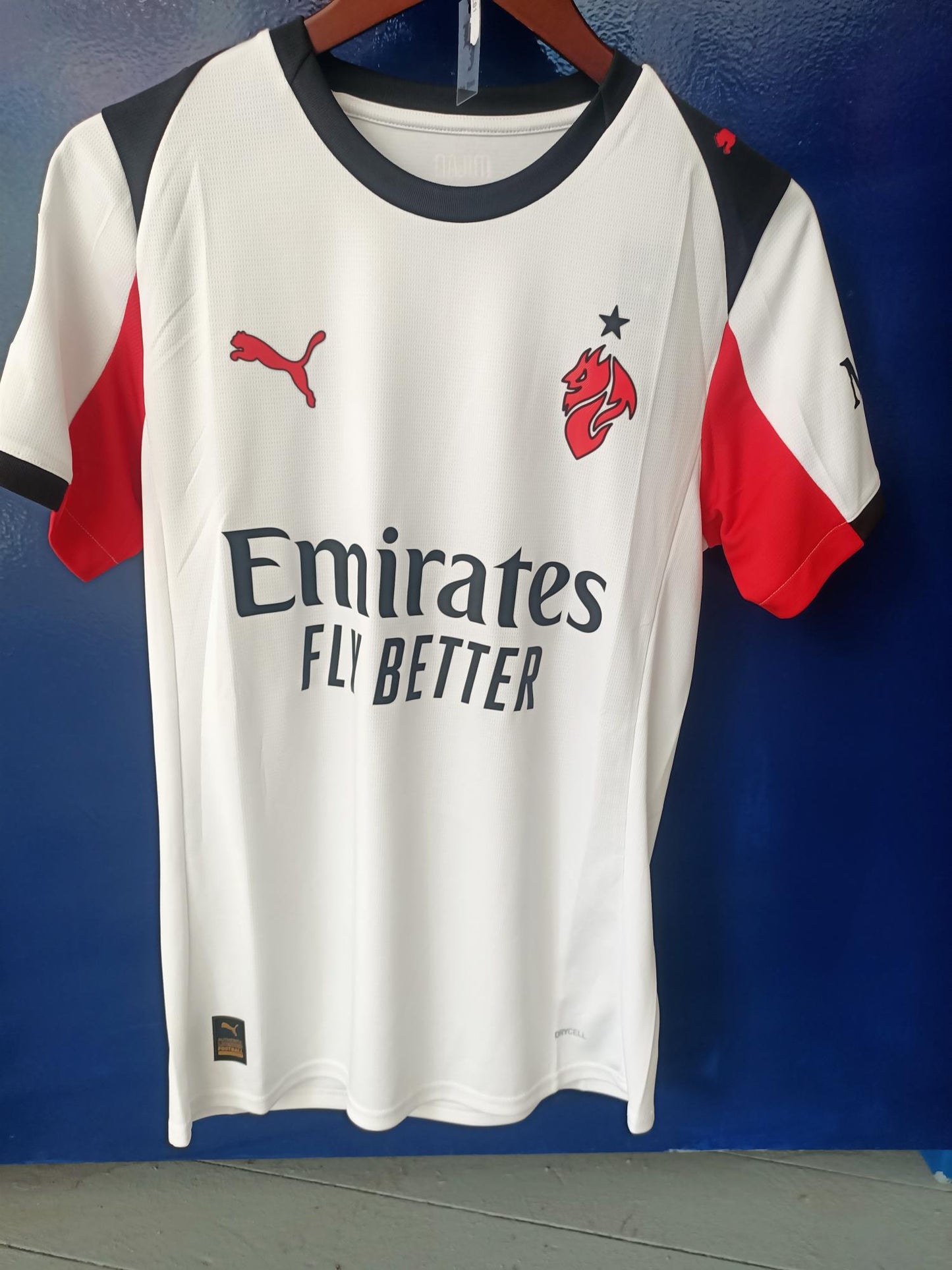 Ac Milan 2025-2026 Away Shirt (small)