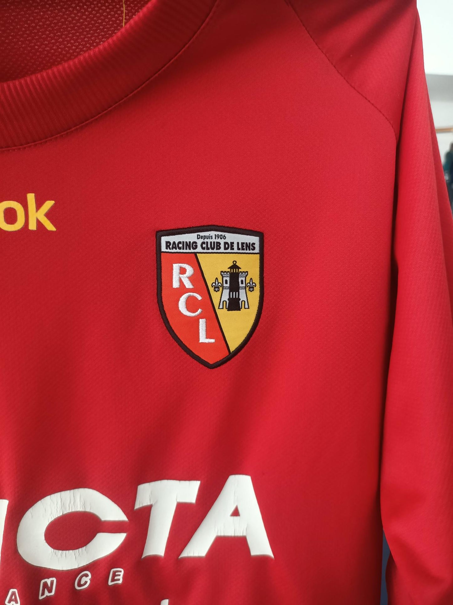 RC Lens 2009-2010 Home Shirt (Medium)