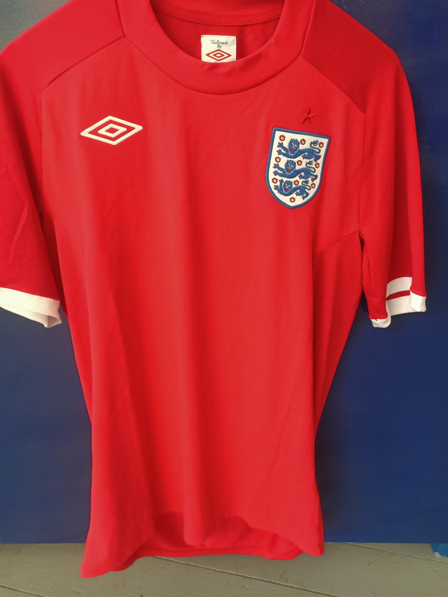 England 2010 Away Shirt (Medium)