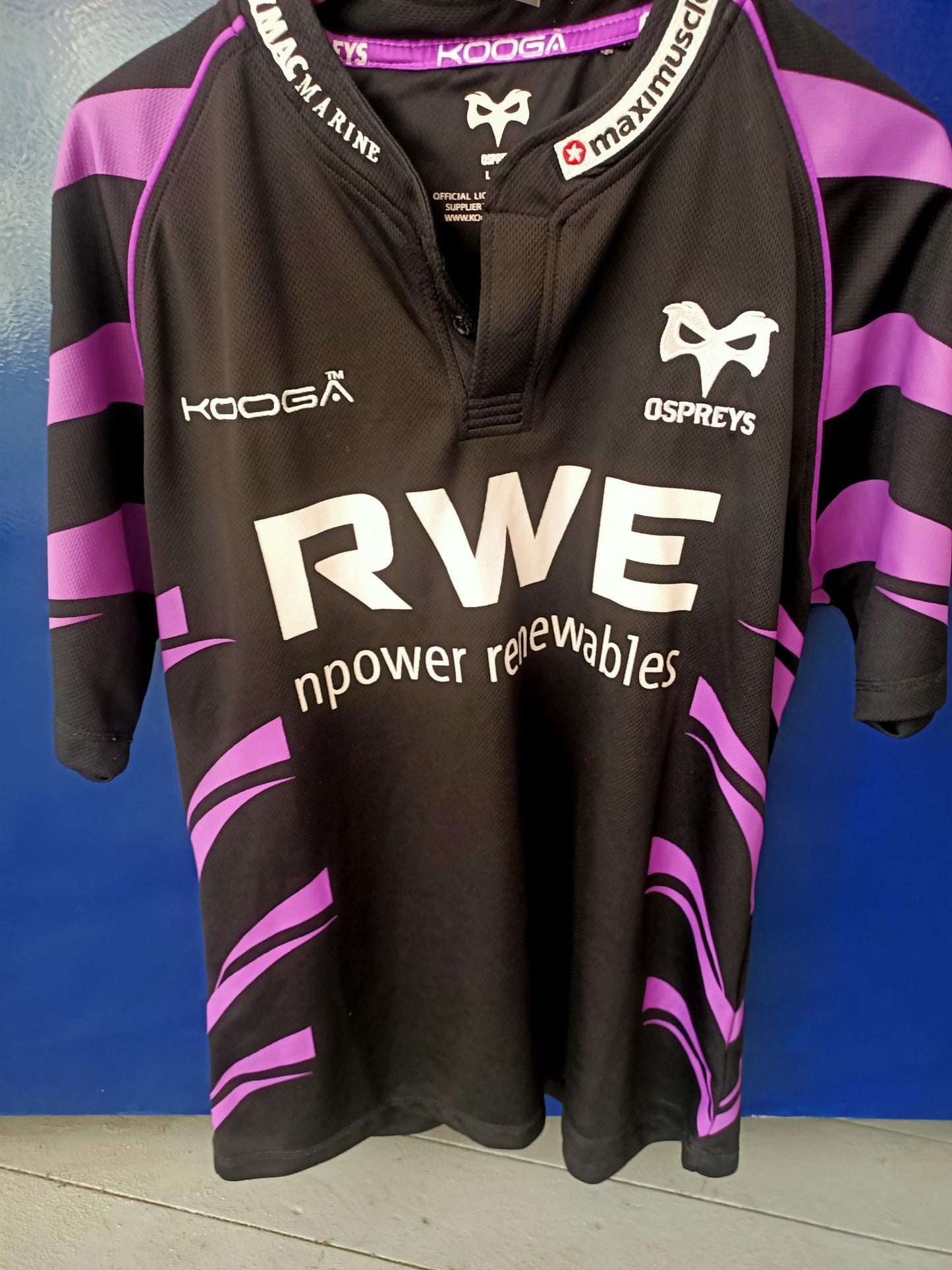 Ospreys 2010-2011 Home Shirt (Large)