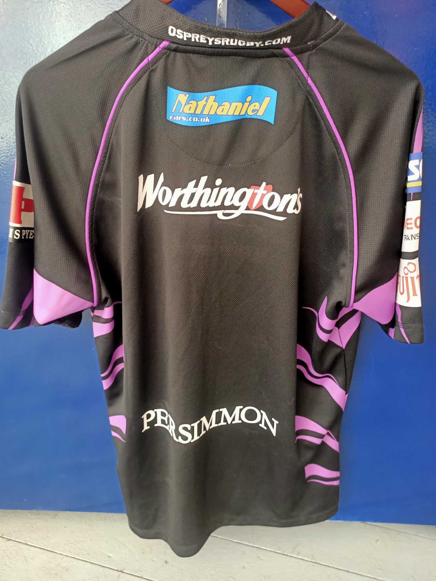 Ospreys 2010-2011 Home Shirt (Large)