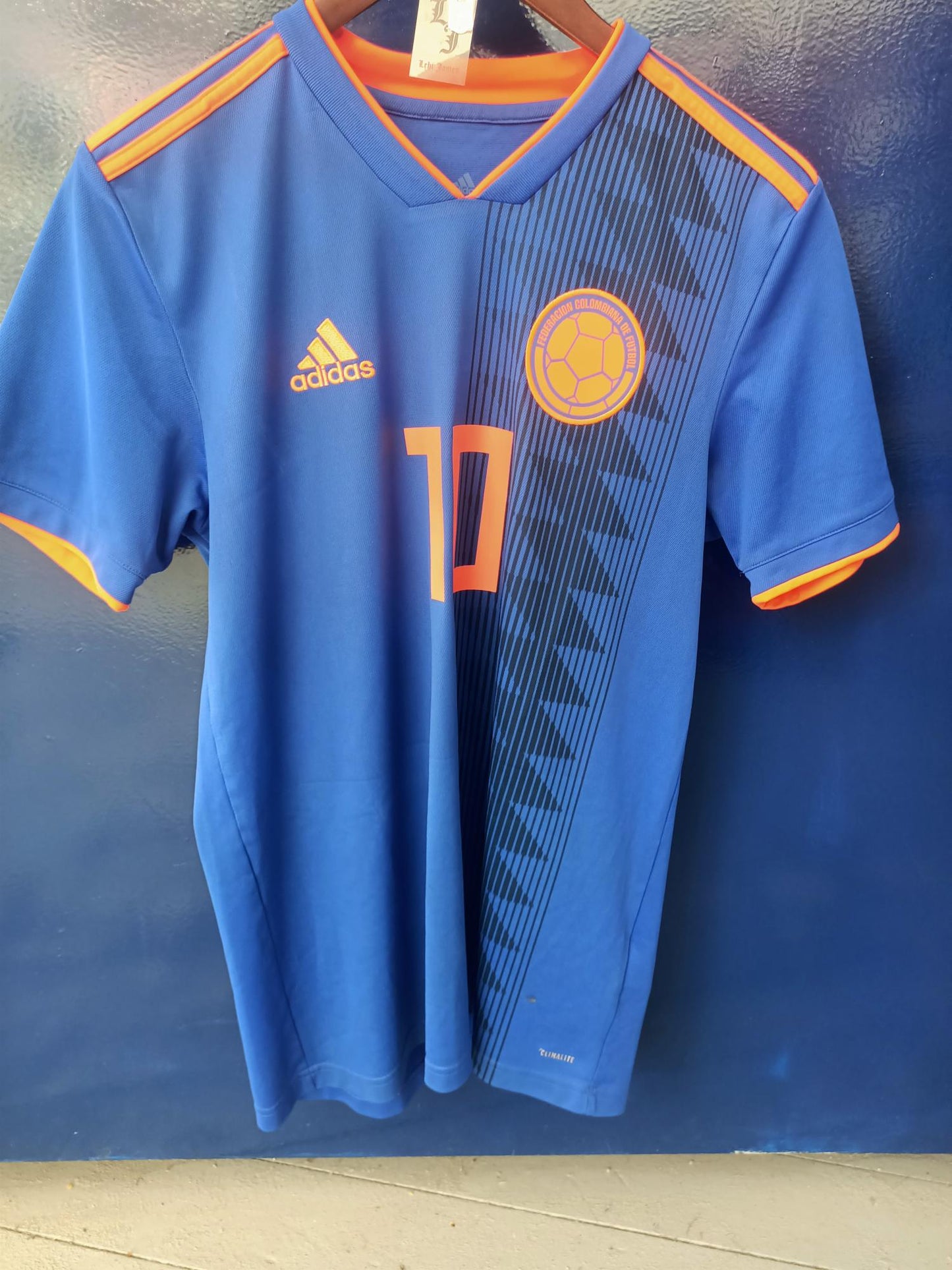 Colombia 201 away shirt