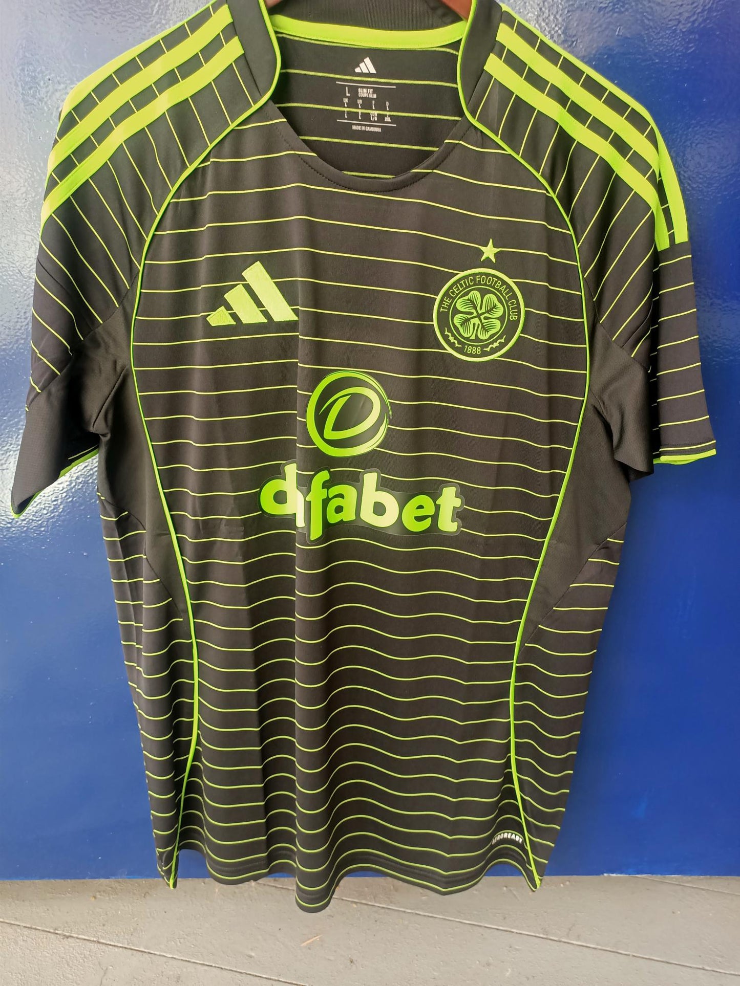 Celtic 2025/2026 Away Shirt