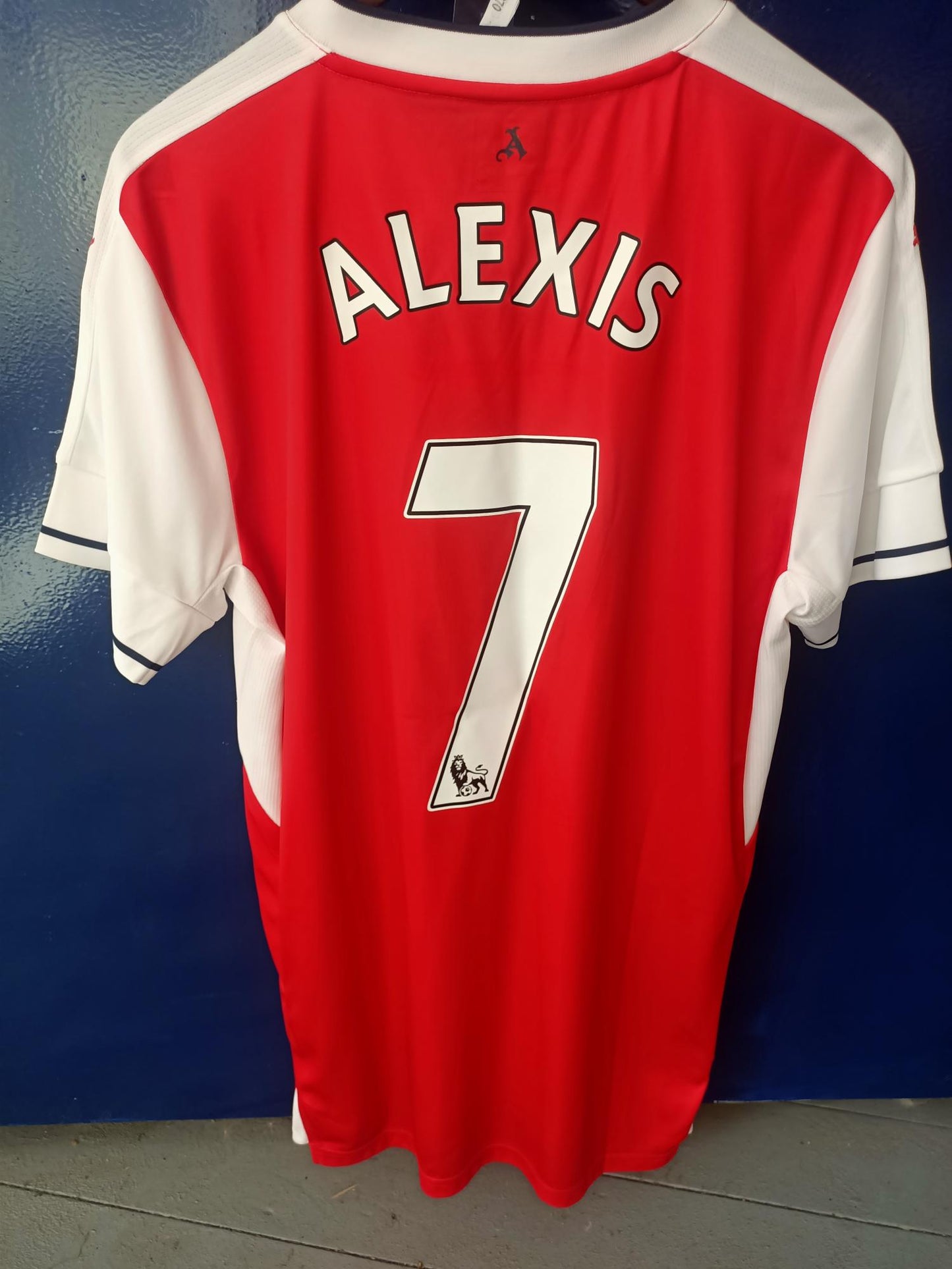 Arsenal 2016/2017 Home Shirt (Alexis)