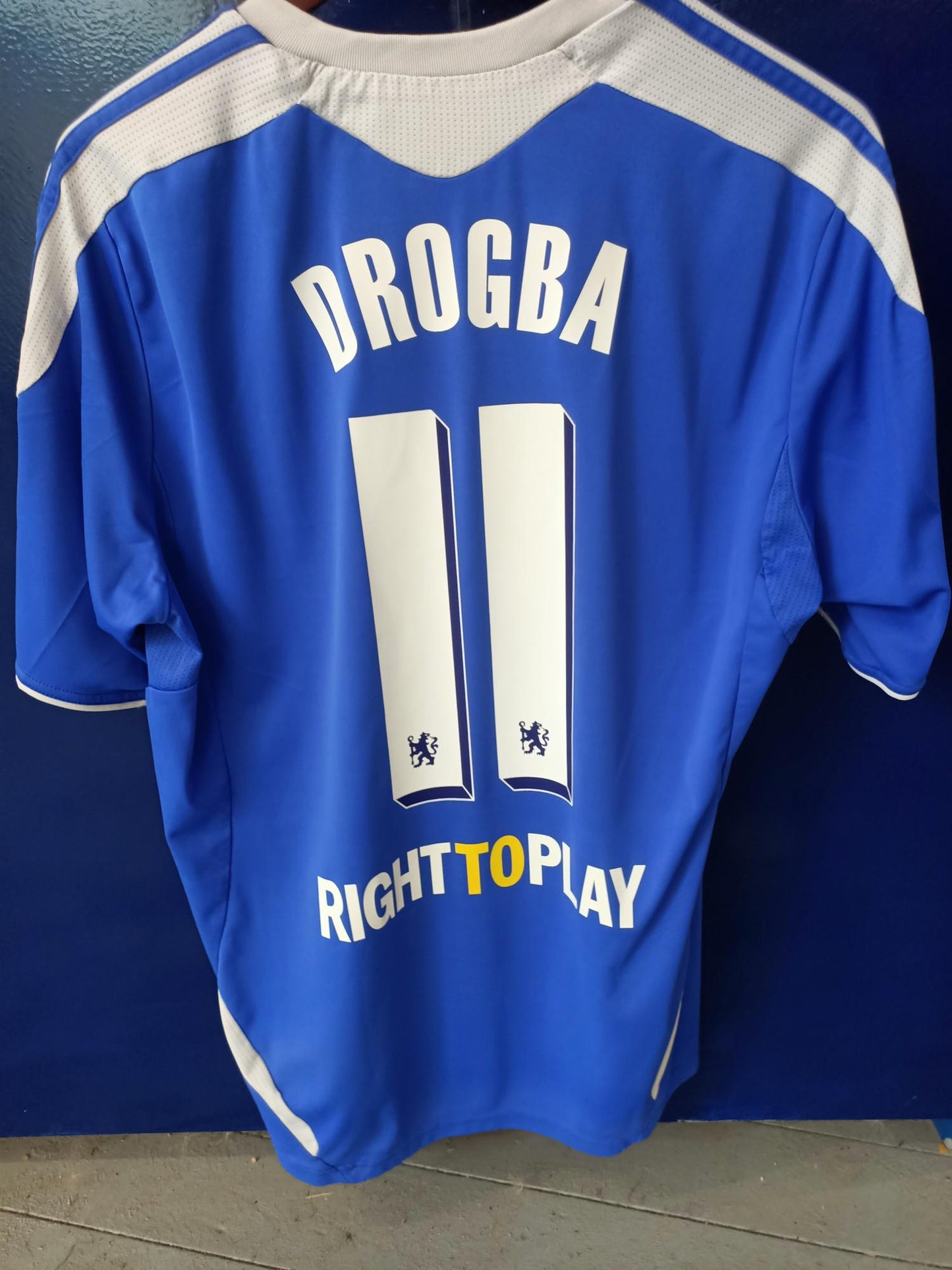 Chelsea 2011/2012 Home Shirt (Drogba)