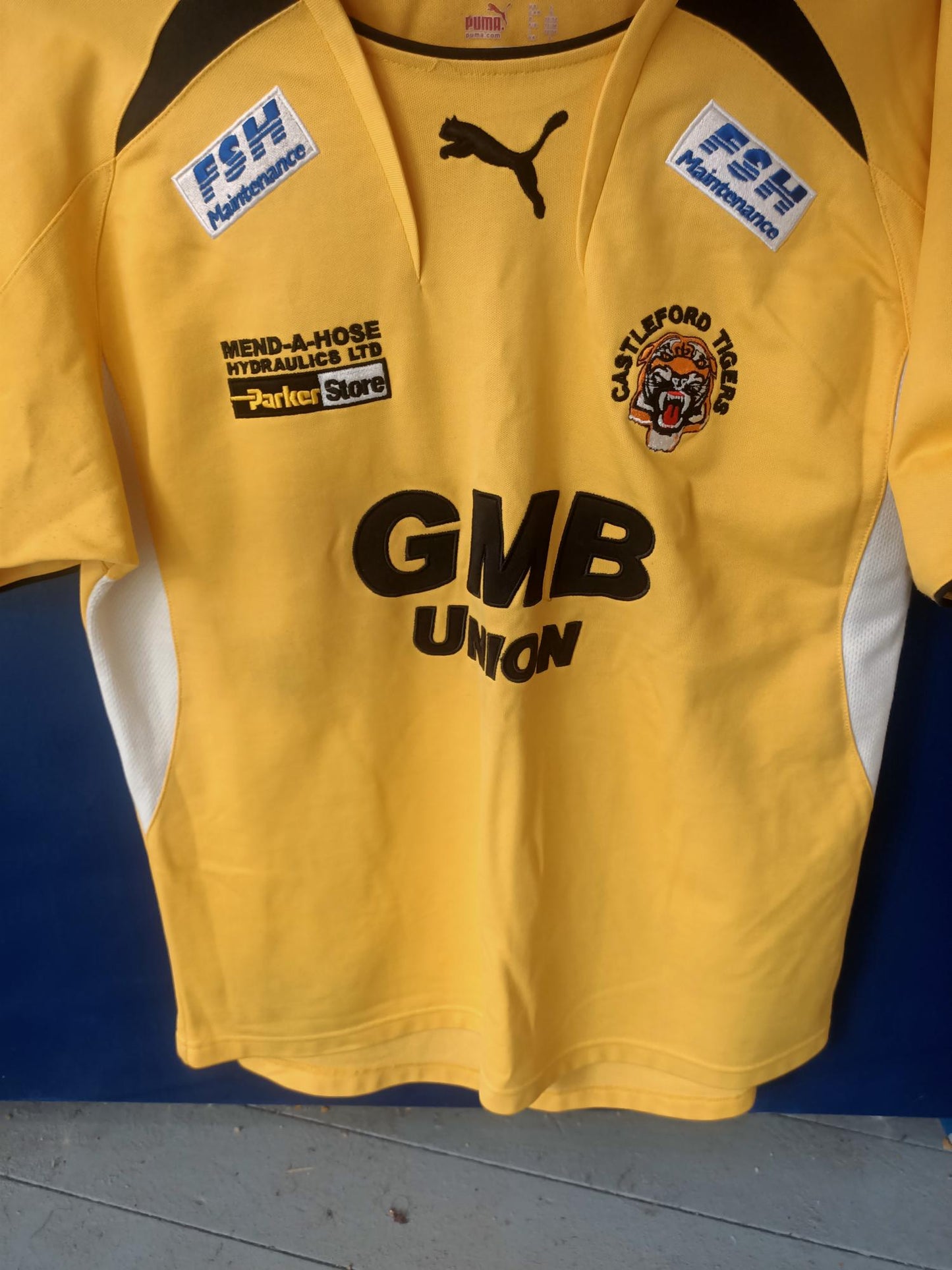 Castleford Tigers 2008 Home Shirt (Large)