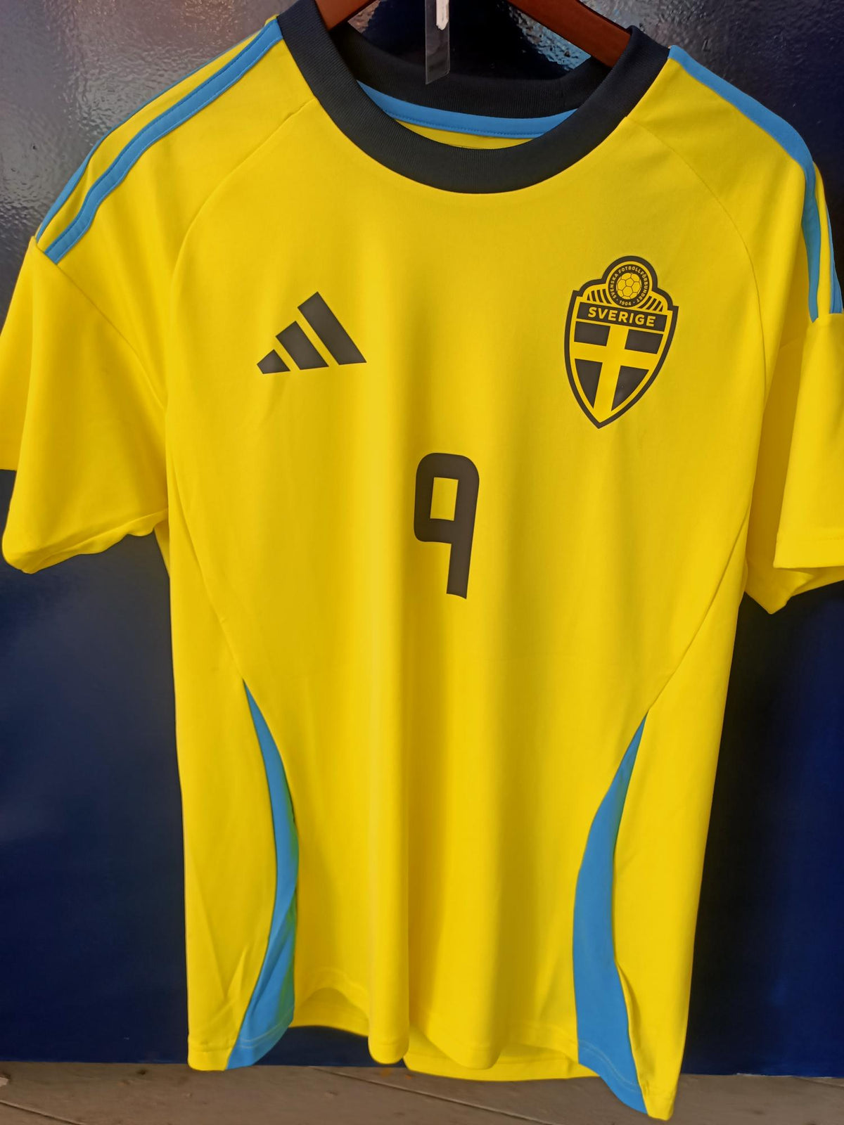 Sweden 2024 Home shirt (Isak)